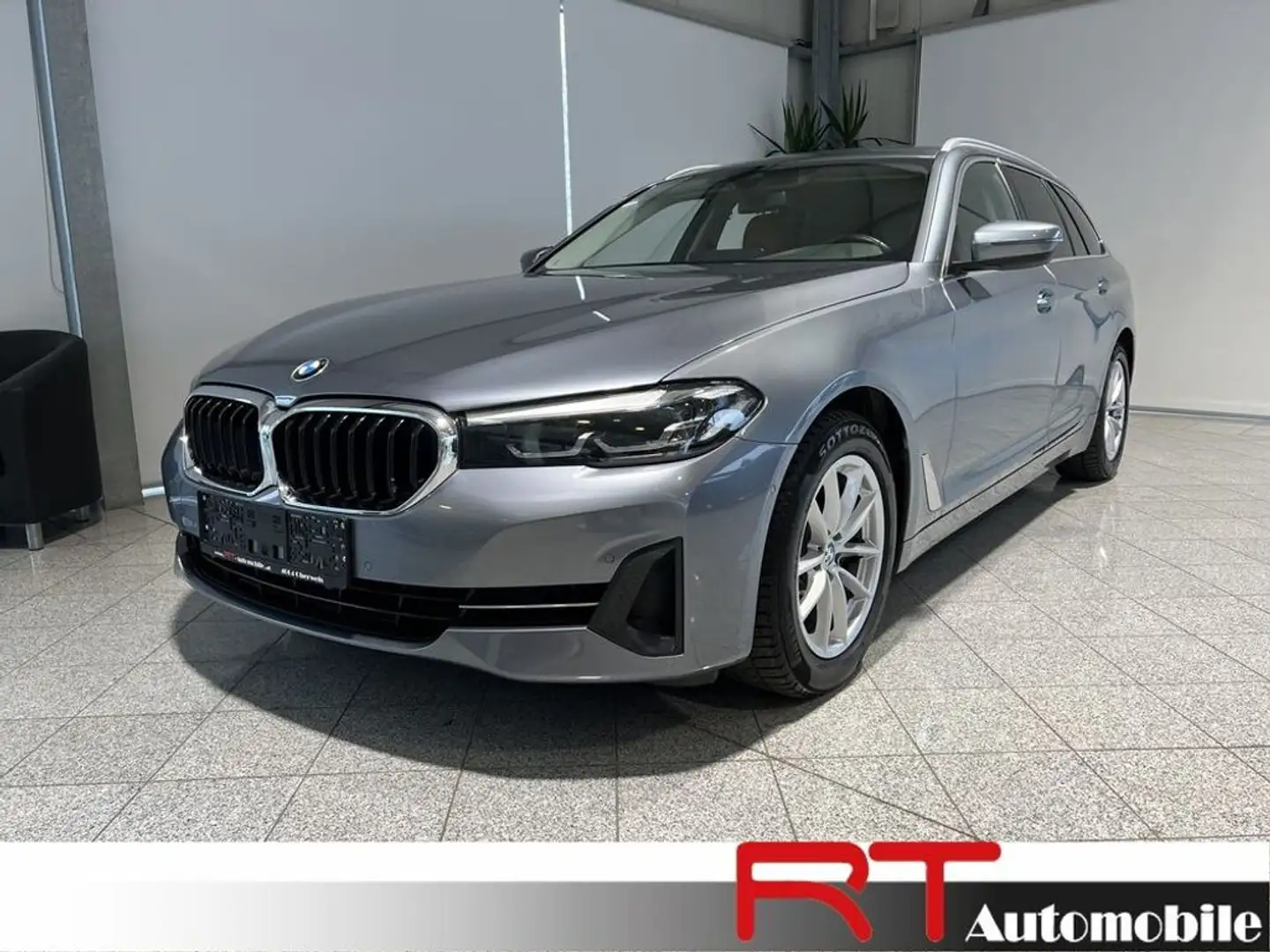 BMW 520 dA ''LED; Rückfahrkamera'' Grau - 1