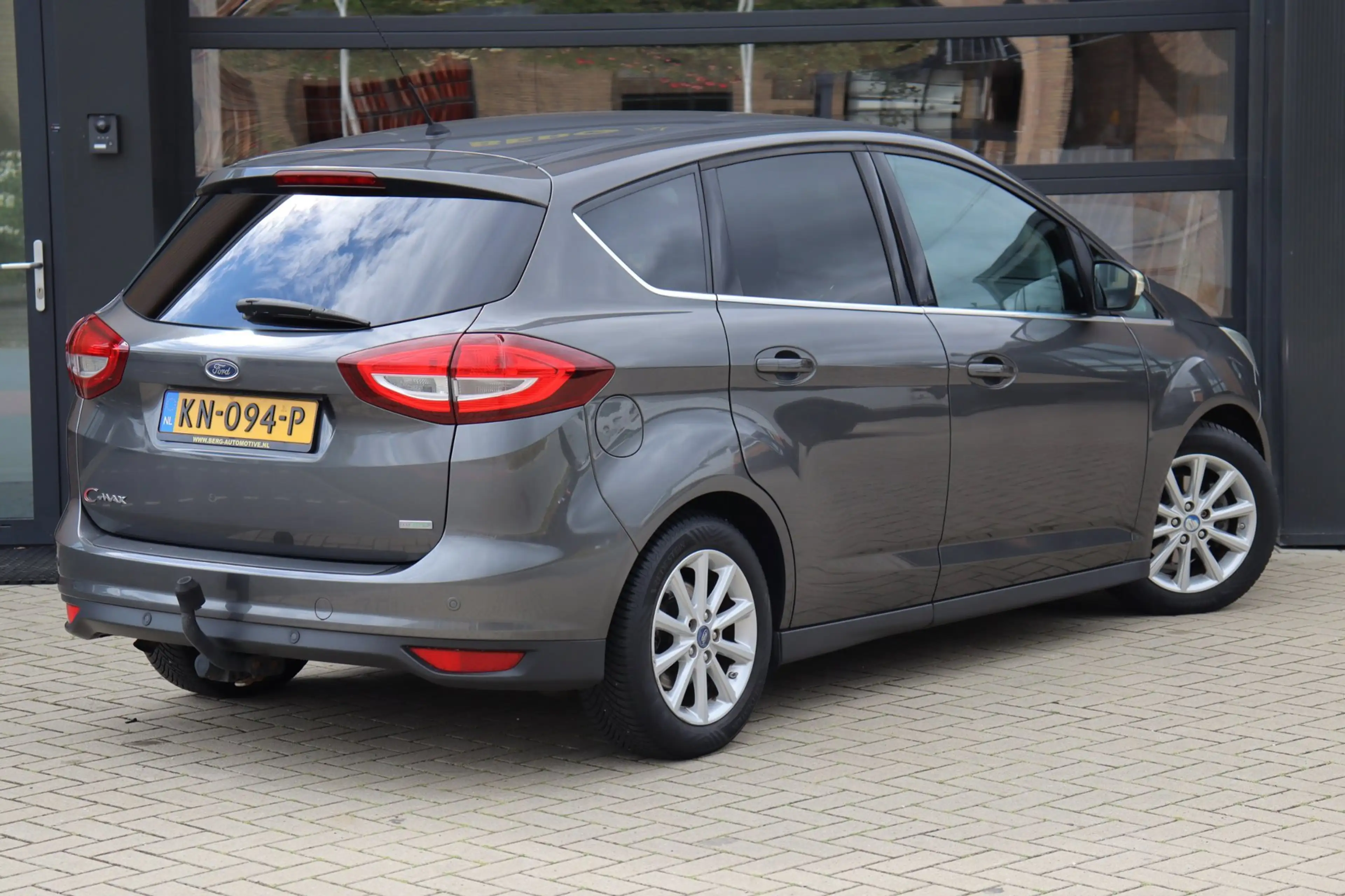 Ford C-Max 1.0 Titanium | Volledig Onderhouden | Riem Vervang — photo 2