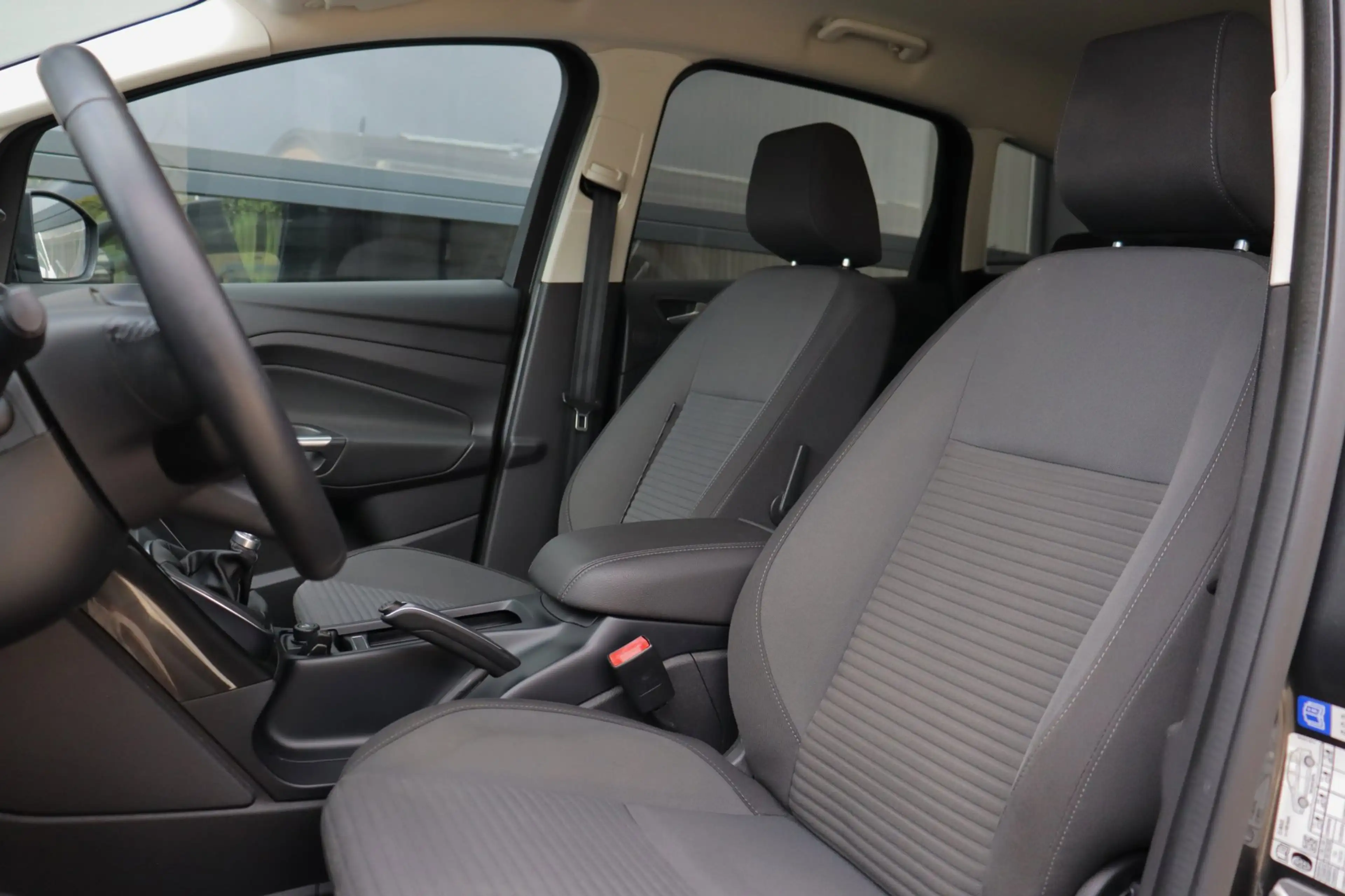 Ford C-Max 1.0 Titanium | Volledig Onderhouden | Riem Vervang — photo 4