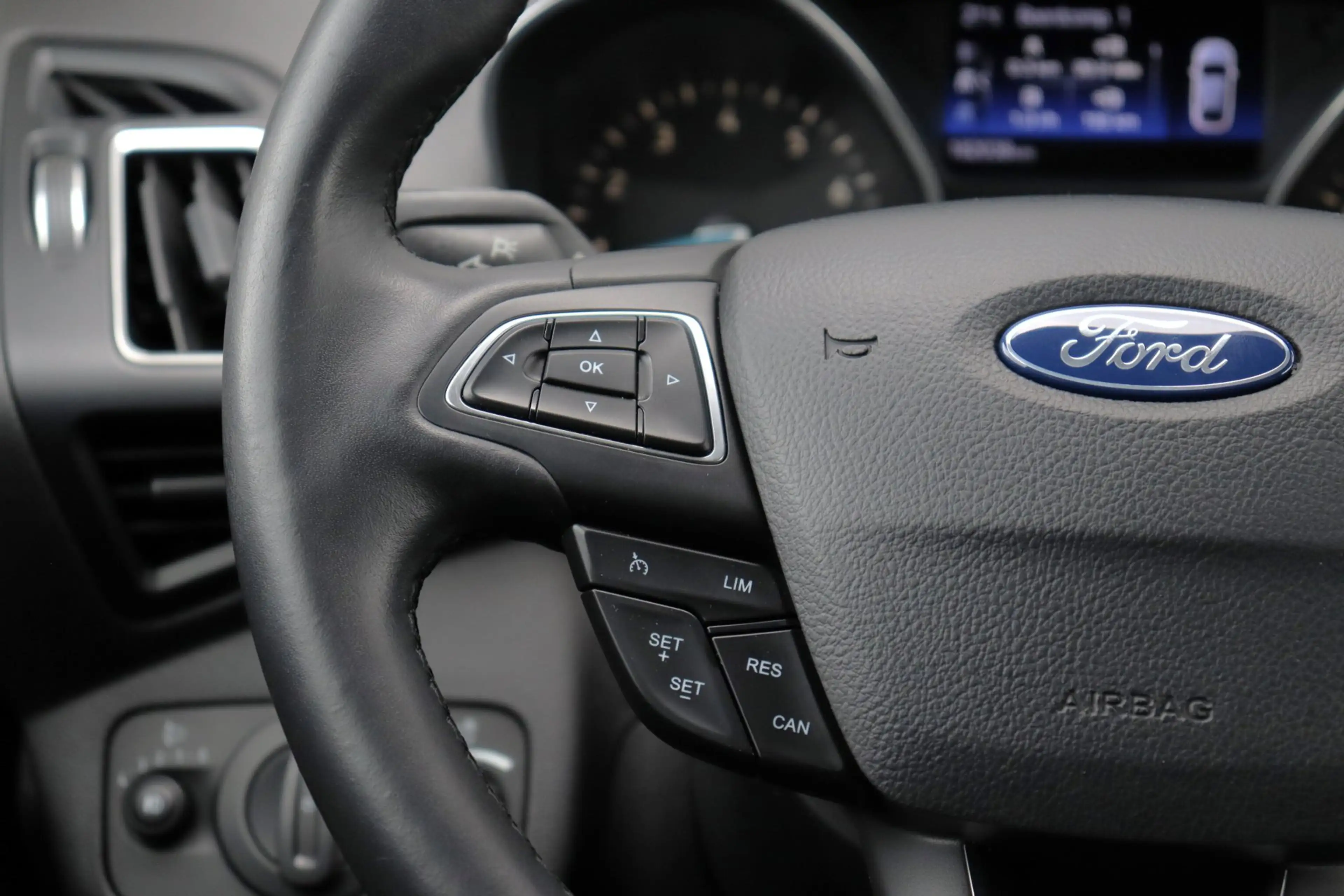 Ford C-Max 1.0 Titanium | Volledig Onderhouden | Riem Vervang — photo 11