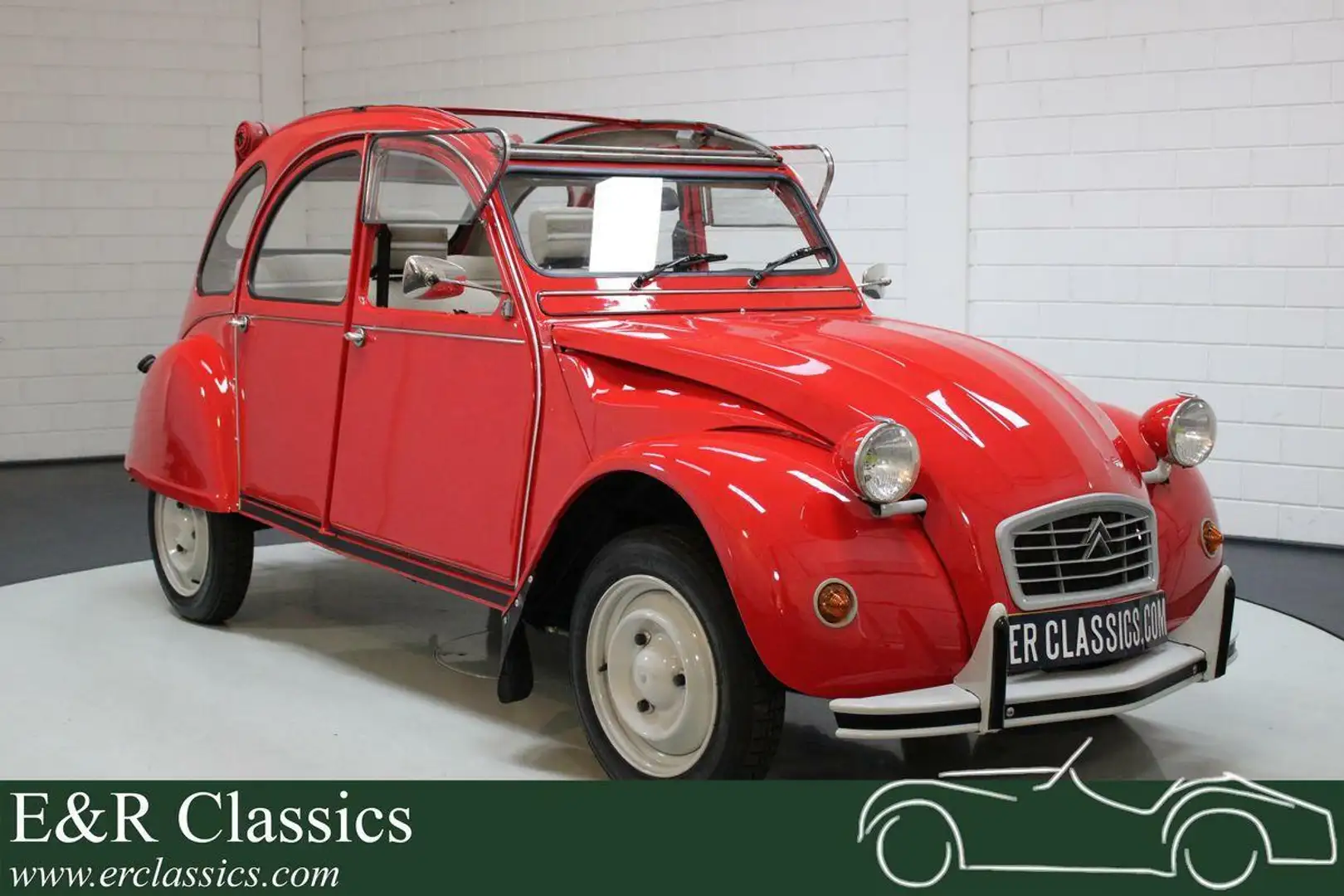 Citroen 2CV Sedan Rouge - 1
