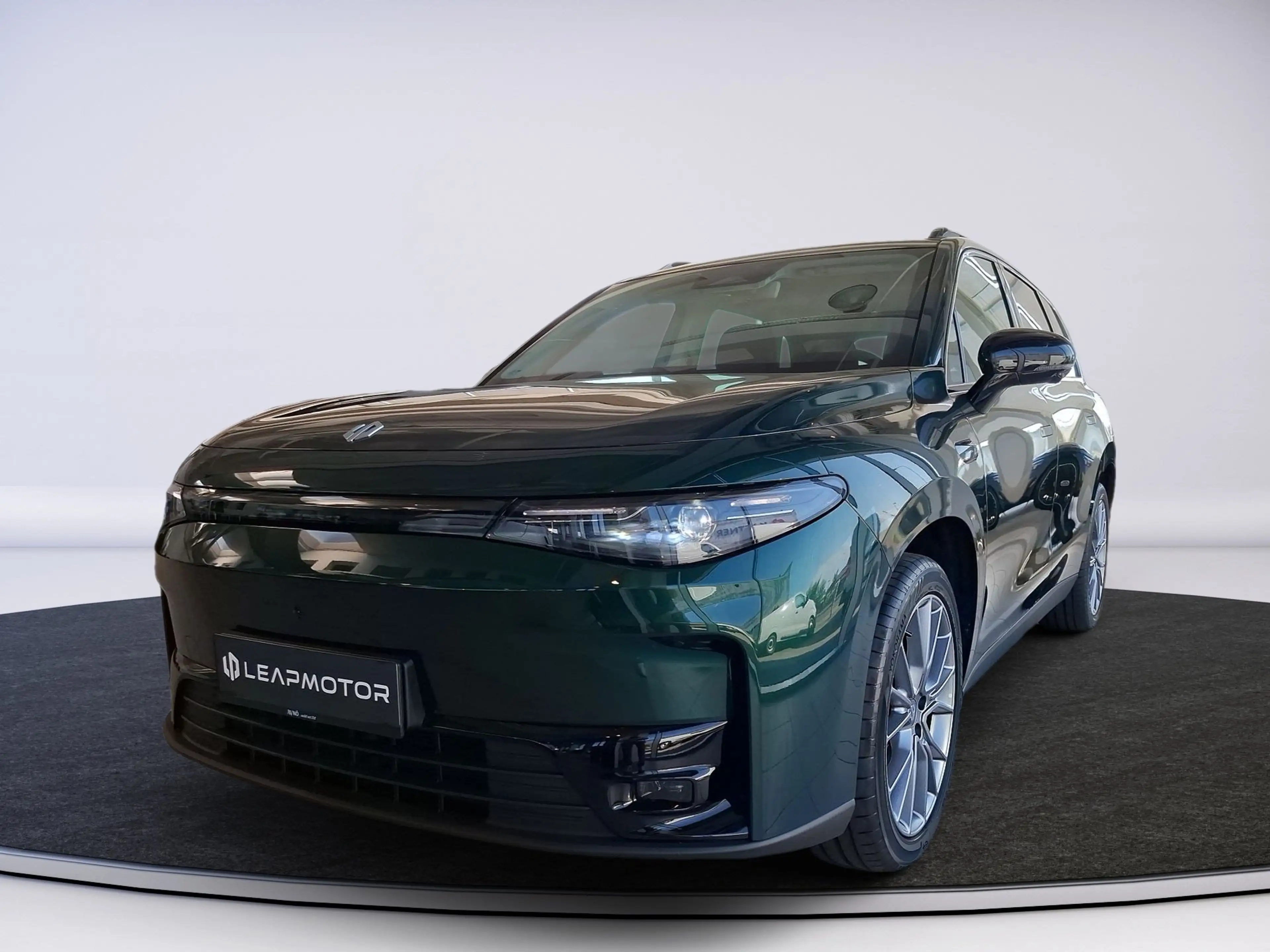 Leapmotor C10 DesignProMax 81,9 kWh 2xKlima ACC AUT — photo 3