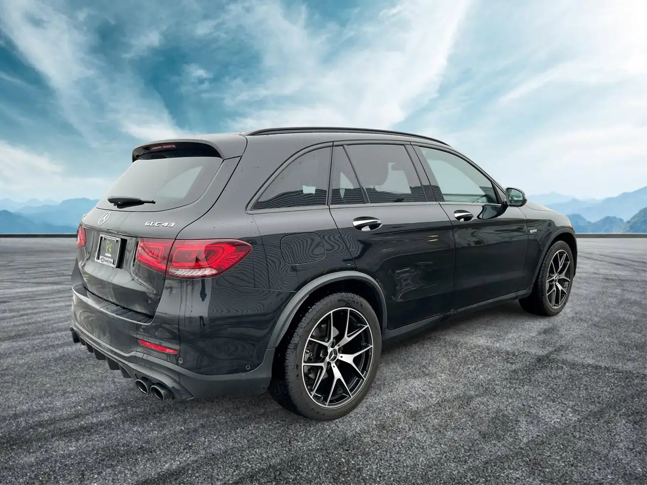 Mercedes-Benz GLC снимка Mercedes-Benz GLC