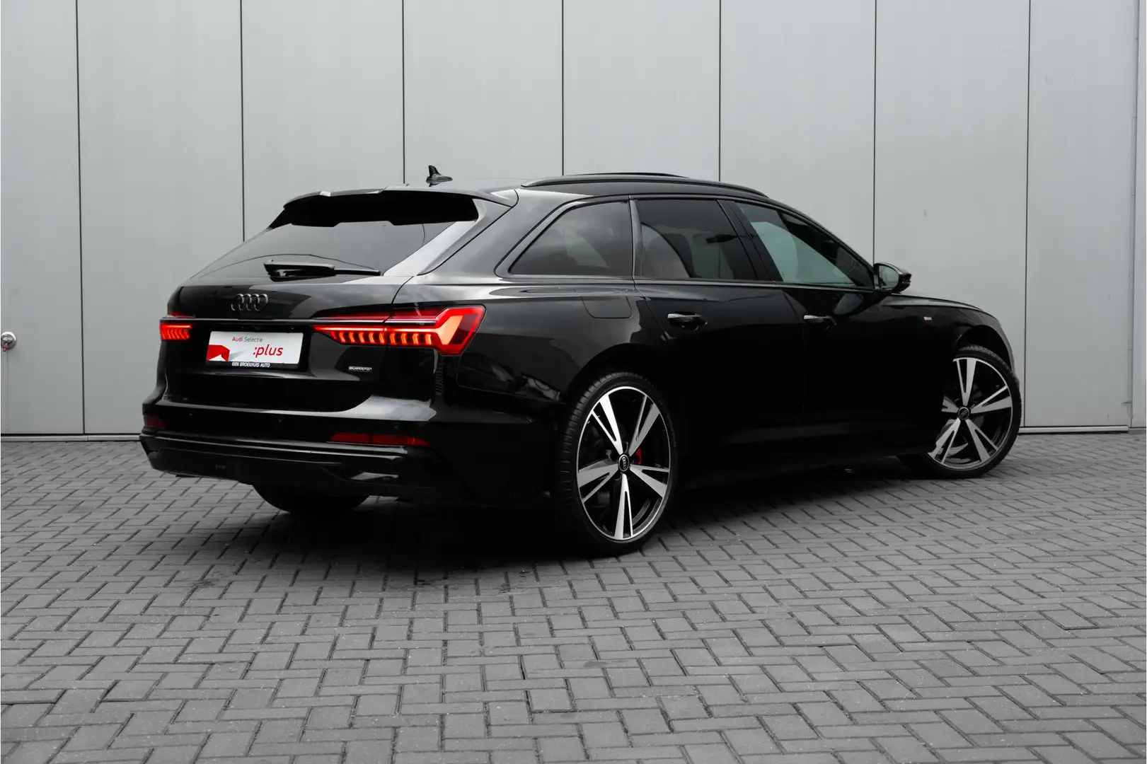Audi A6 Avant 55 TFSI e quattro S edition Competition S- T Nero - 2