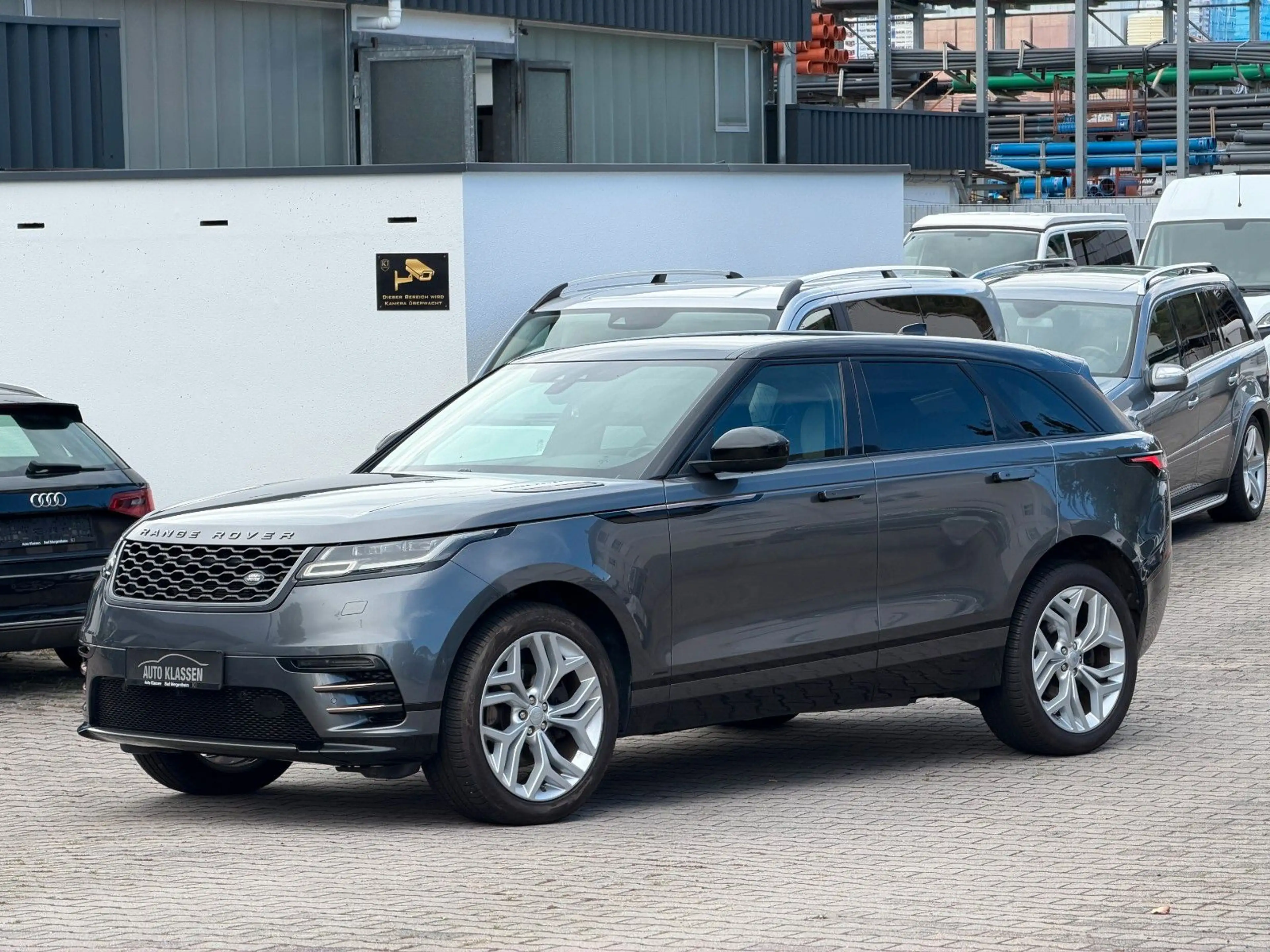 Land Rover Range Rover Velar R-Dynamic/LED/Meridian/CarPlay — photo 15
