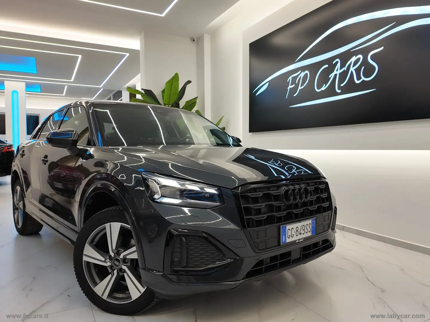 Audi Q2 30 TDI S tronic Identity Black Gris - 1