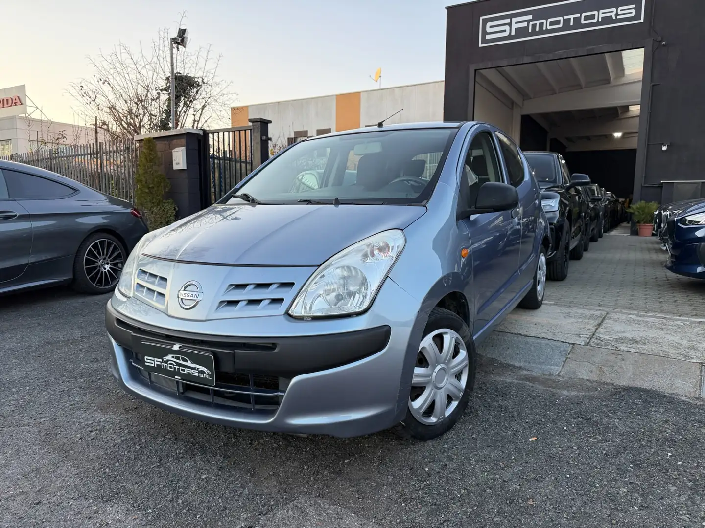 Nissan Pixo Pixo 1.0 5 porte Active Szürke - 2