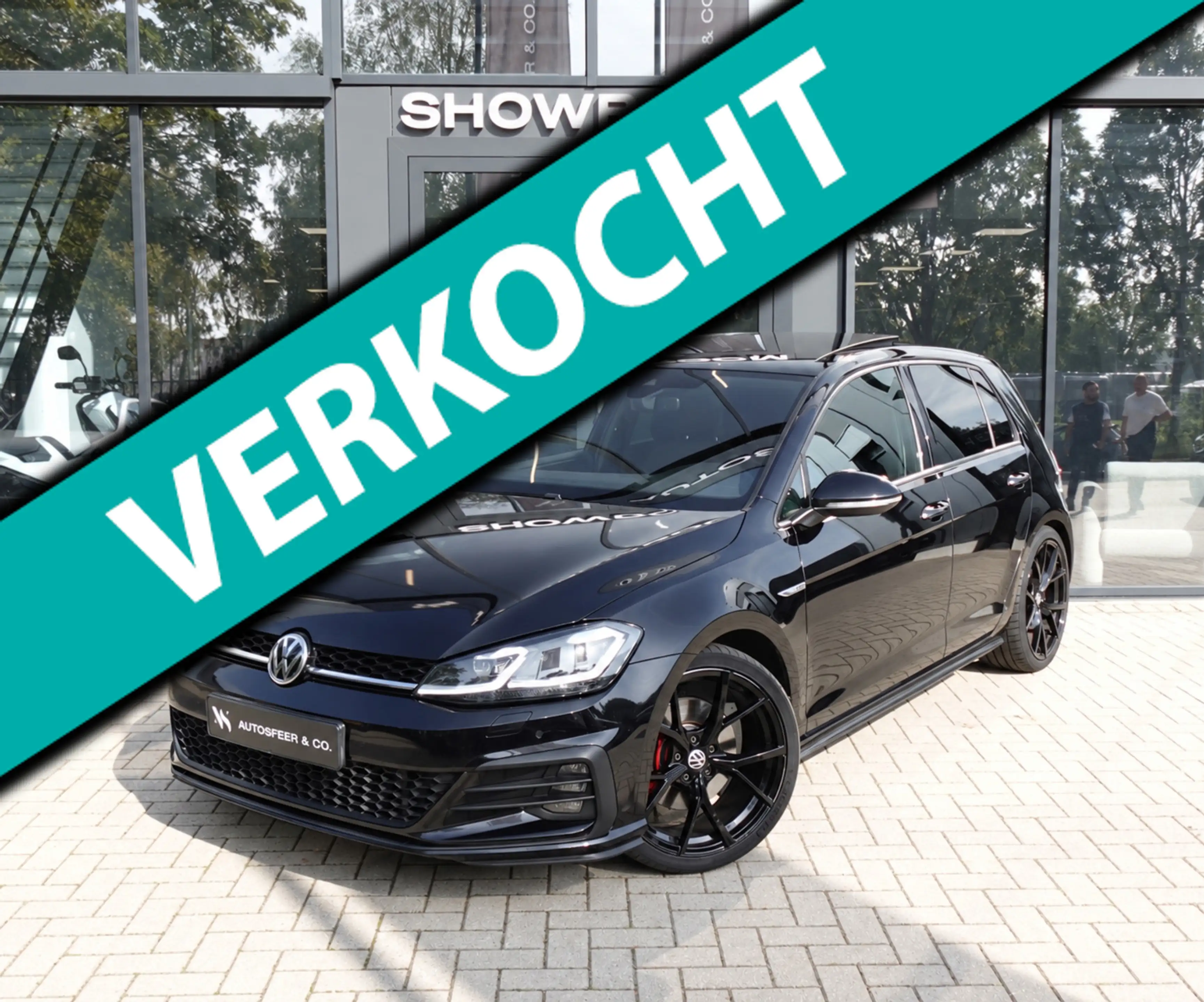 Volkswagen Golf GTD 2.0 TDI PANO KEYLESS DYNAUDIO