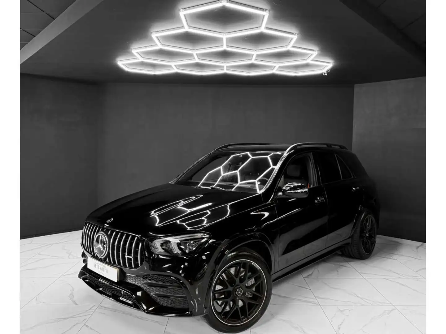 Mercedes-Benz GLE 53 AMG 4MATIC+ MERCEDES WARRANTY 12/2026 Fekete - 1