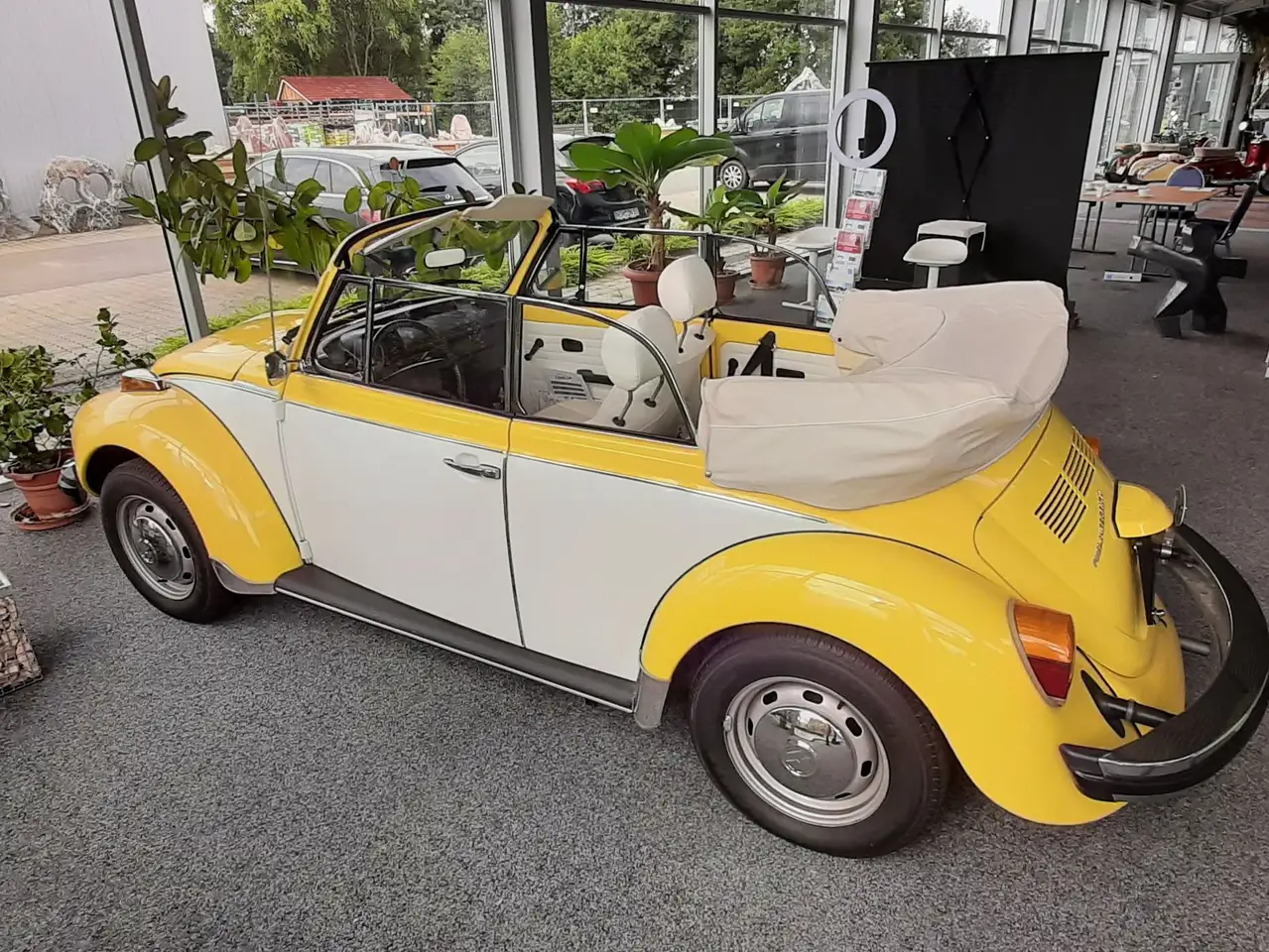 Volkswagen Käfer 1303 Cabriolet (US) Typ 15, foto 4