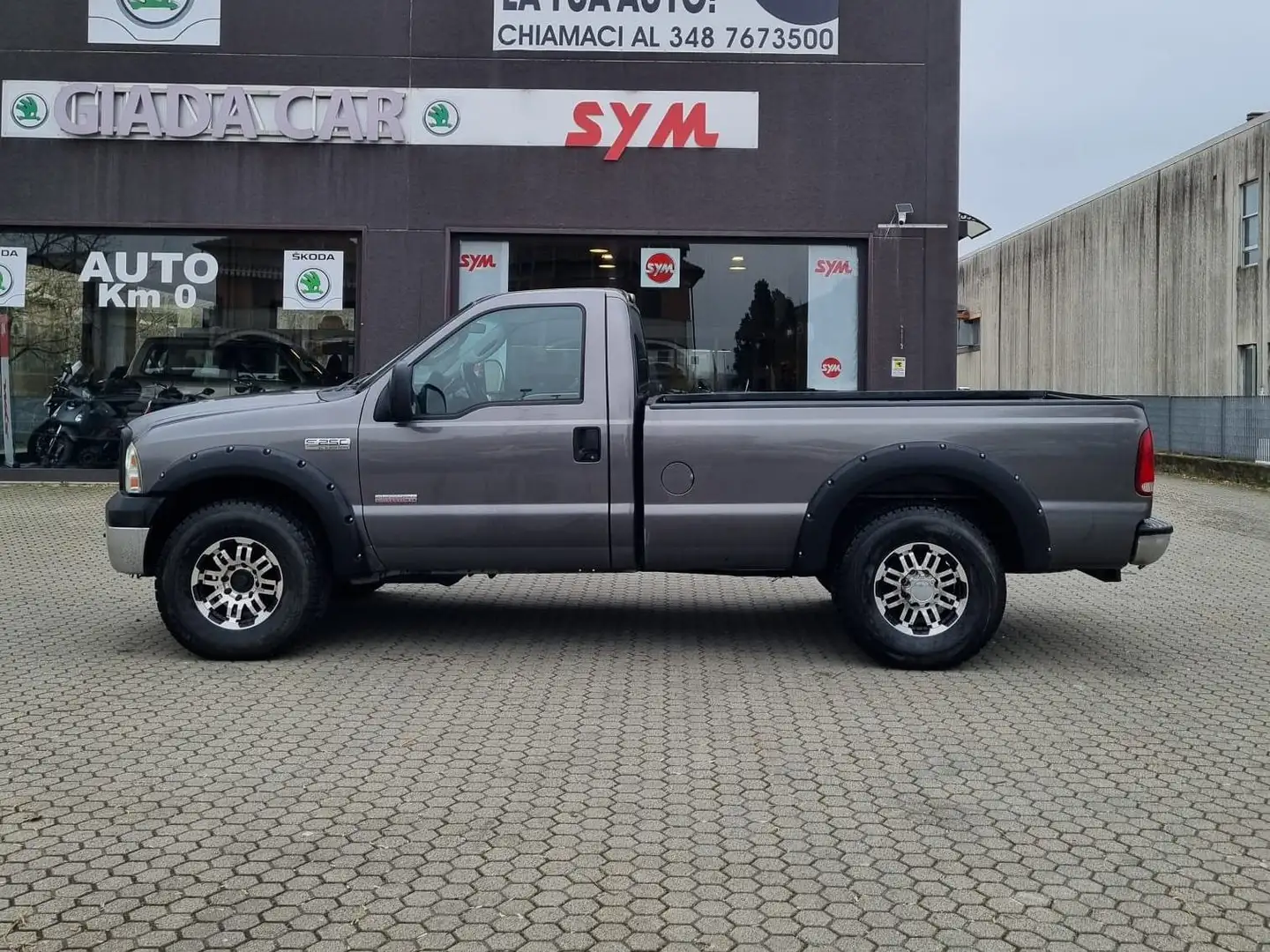 Ford F 250 XL Super Duty Noir - 2