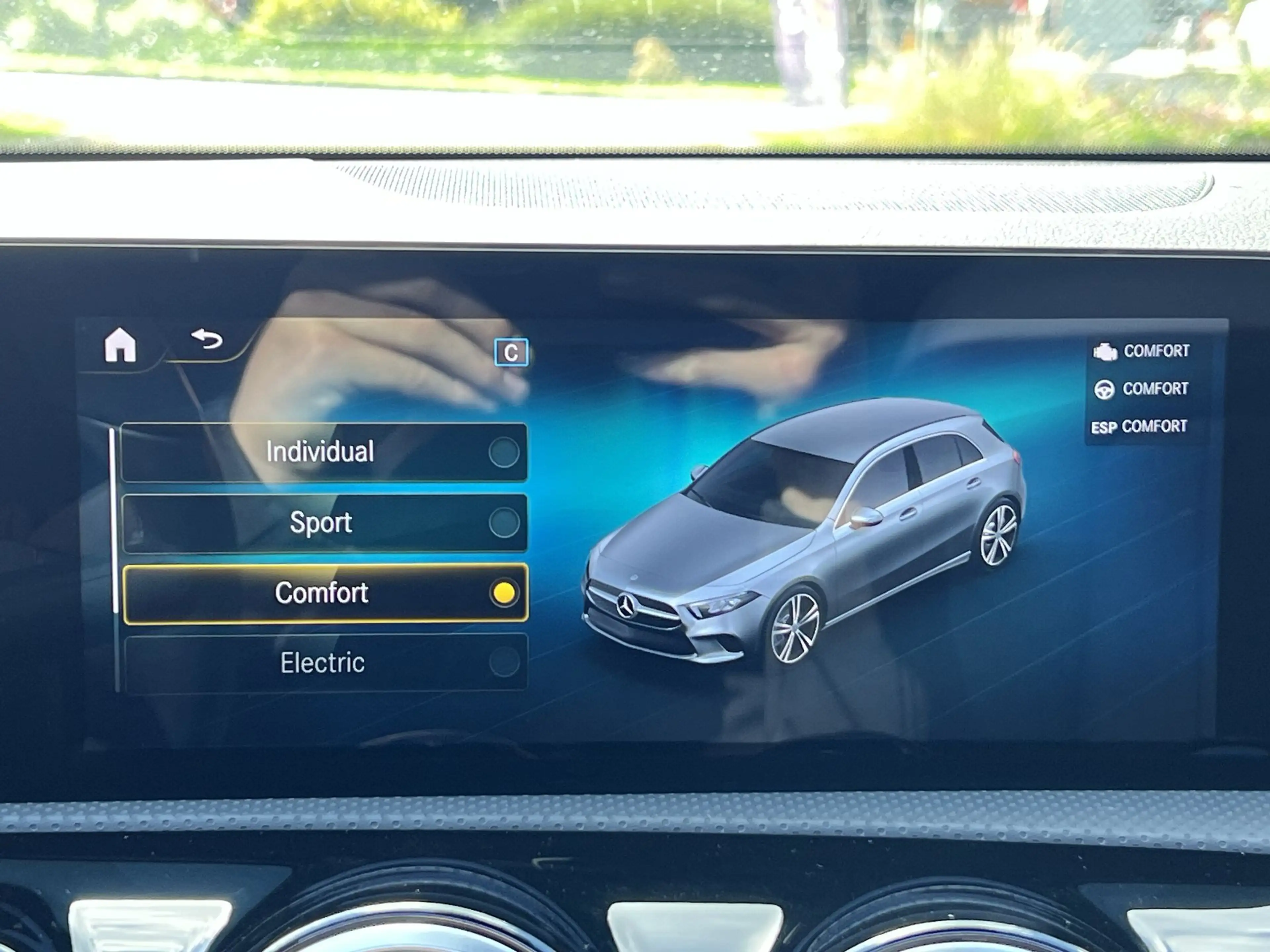 Mercedes-Benz A 250 e Business Solution Luxury Limited |MEMORY| PANO | — photo 33