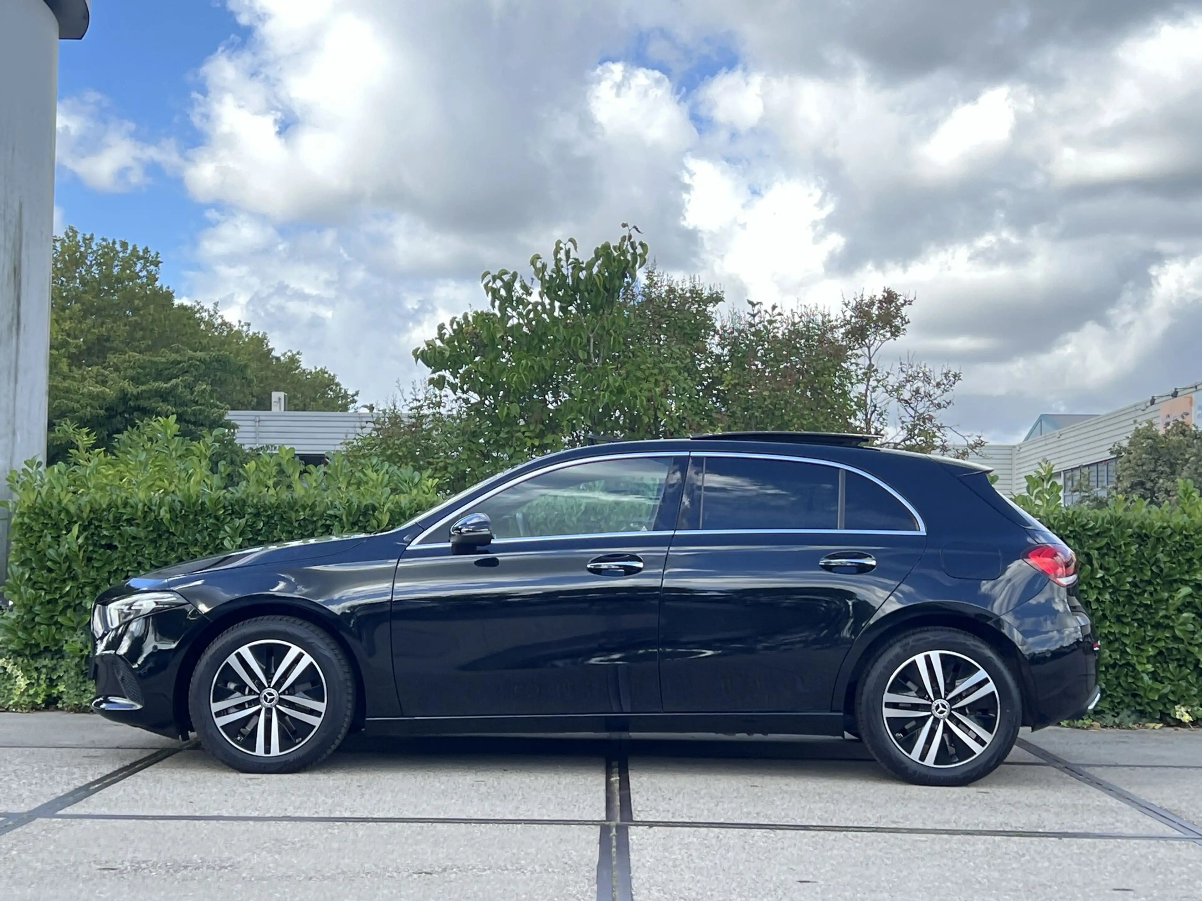 Mercedes-Benz A 250 e Business Solution Luxury Limited |MEMORY| PANO | — photo 14