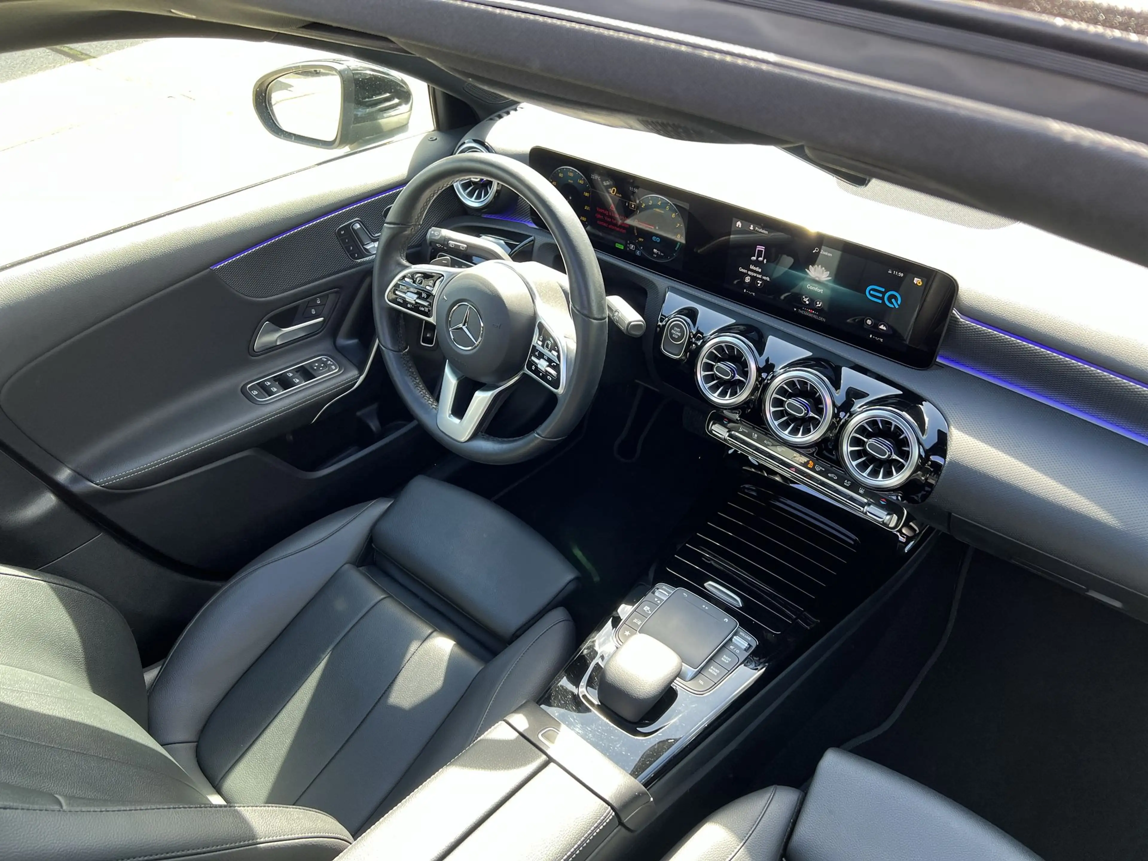 Mercedes-Benz A 250 e Business Solution Luxury Limited |MEMORY| PANO | — photo 21