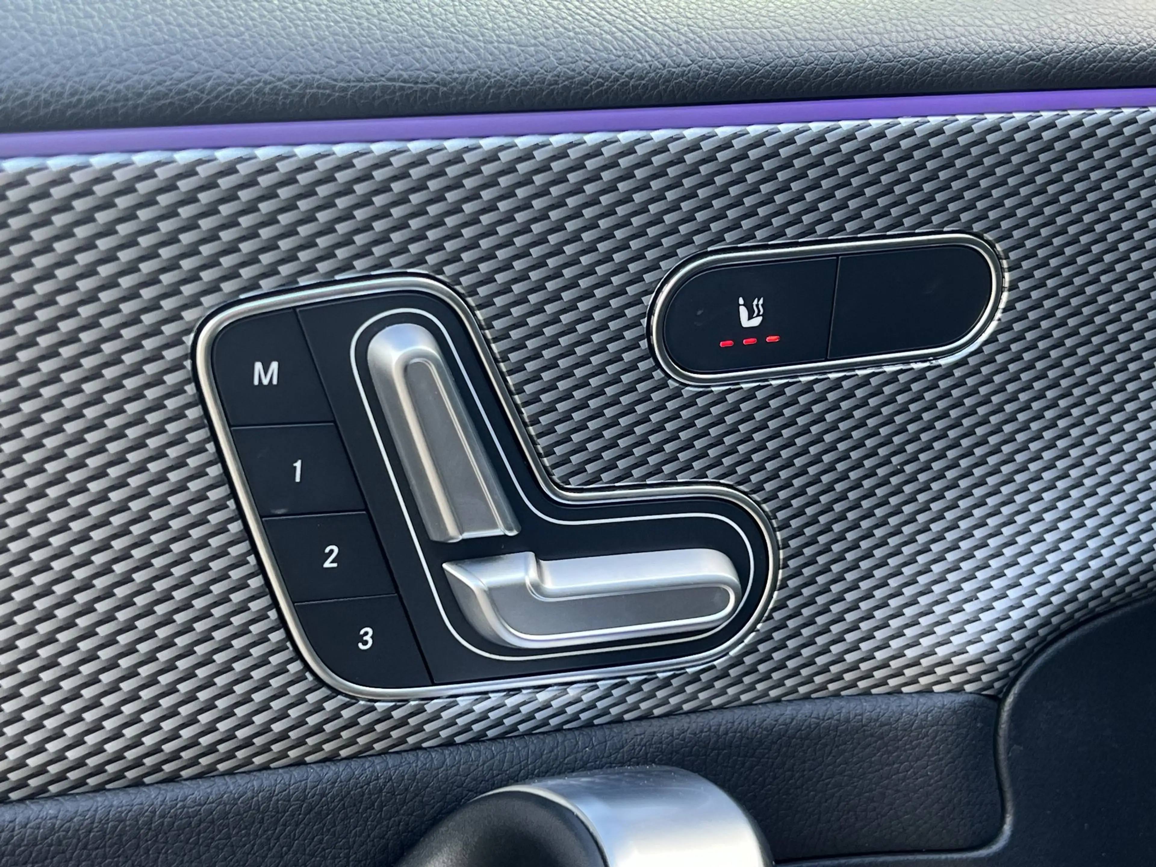 Mercedes-Benz A 250 e Business Solution Luxury Limited |MEMORY| PANO | — photo 11