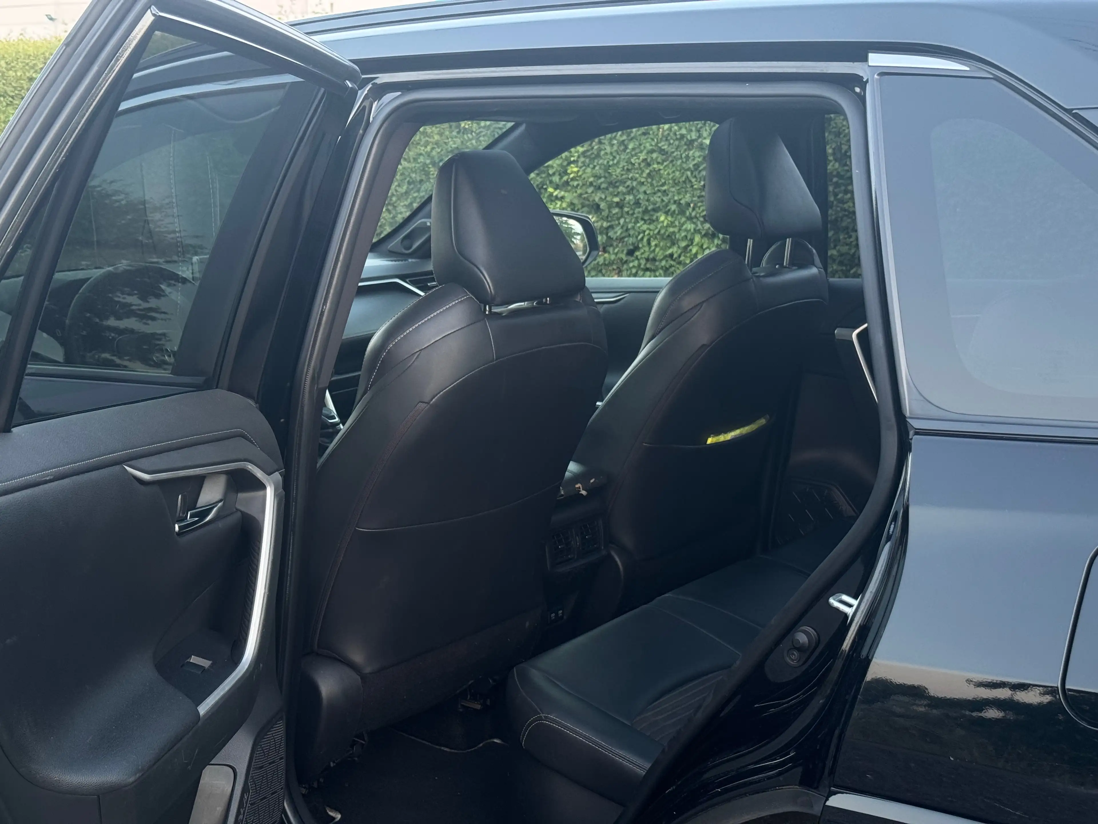 Toyota RAV 4 RAV4 Hybrid HEV 2.5i 2WD Black Edition (Li-ion) — photo 12
