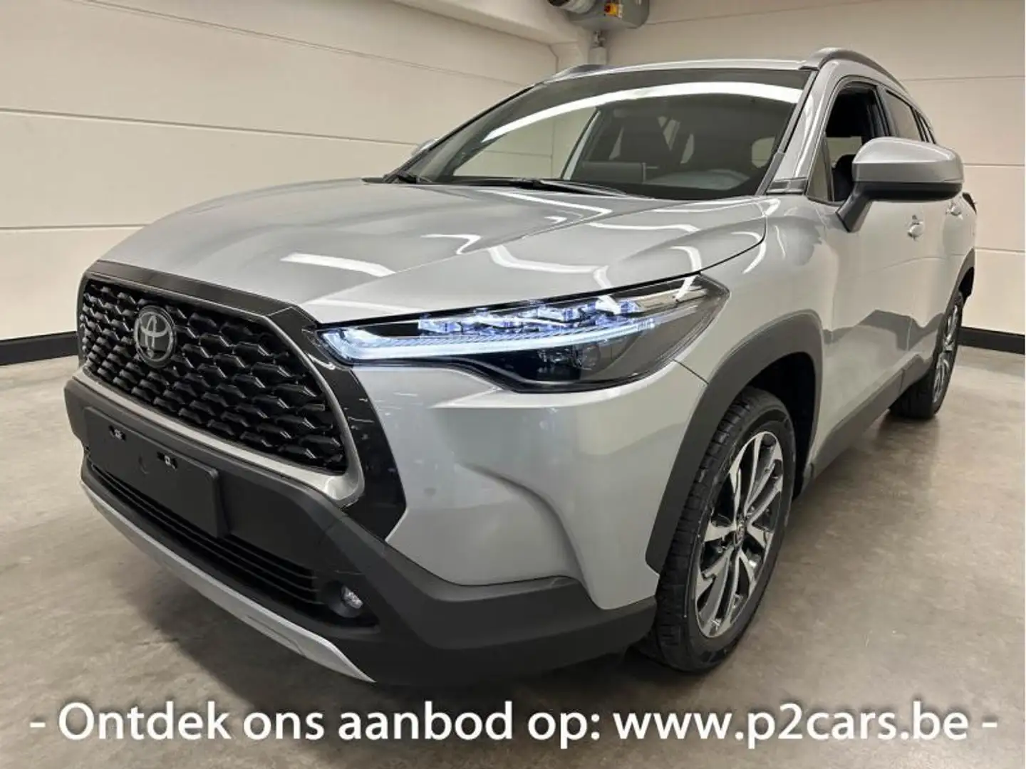 Toyota Corolla Cross Style + Comfort Pack Zilver - 2
