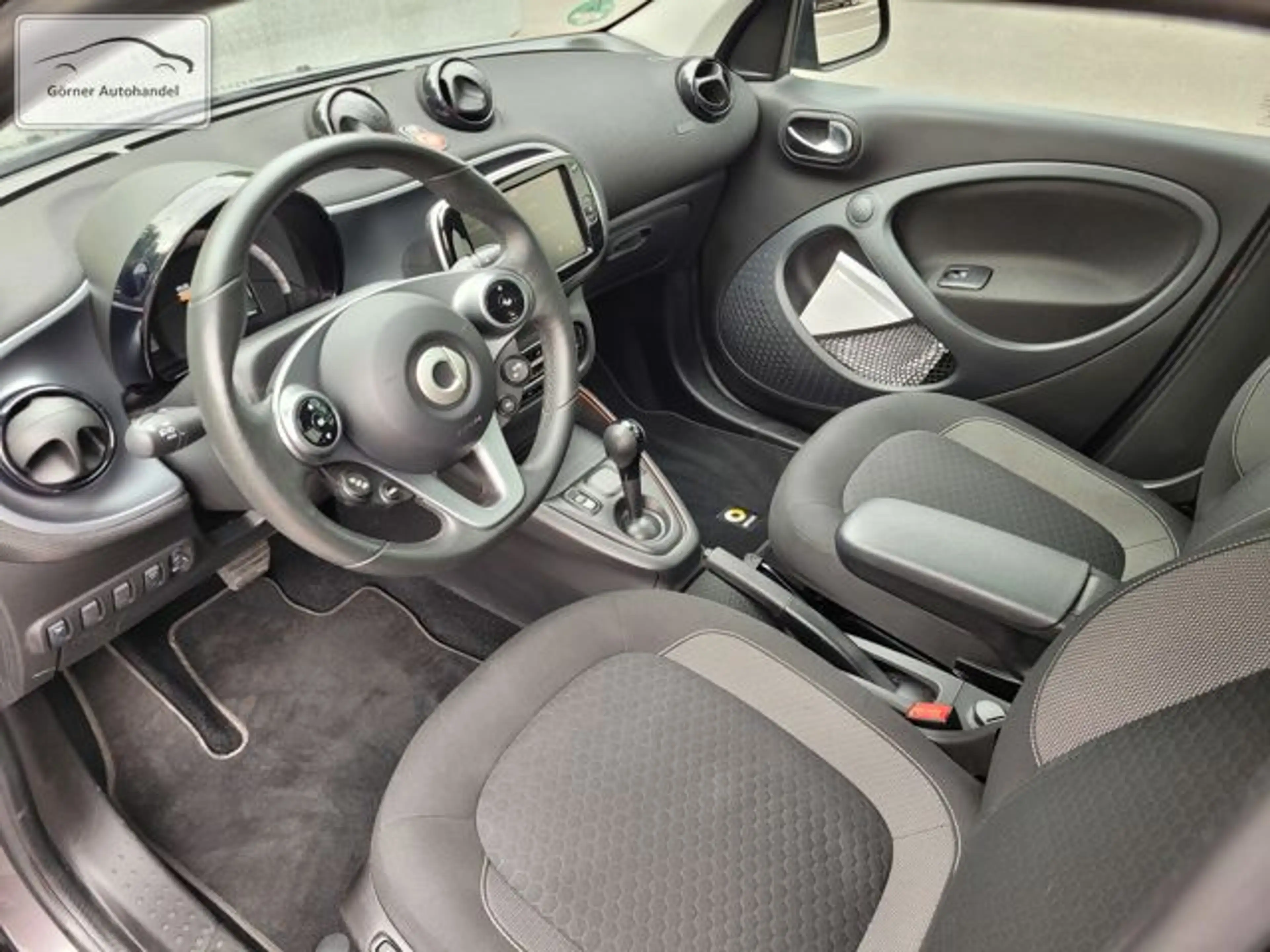 smart forFour EQ smart-Media+Pano+Servo+22KW Bordlader — photo 8