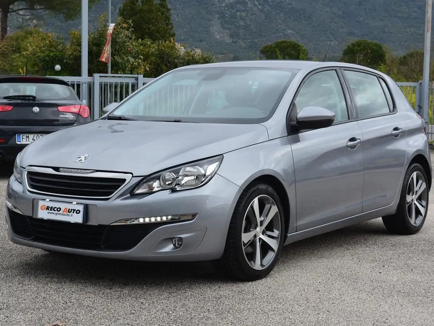 Peugeot 308 308 PureTech 110 Stop Grijs - 1