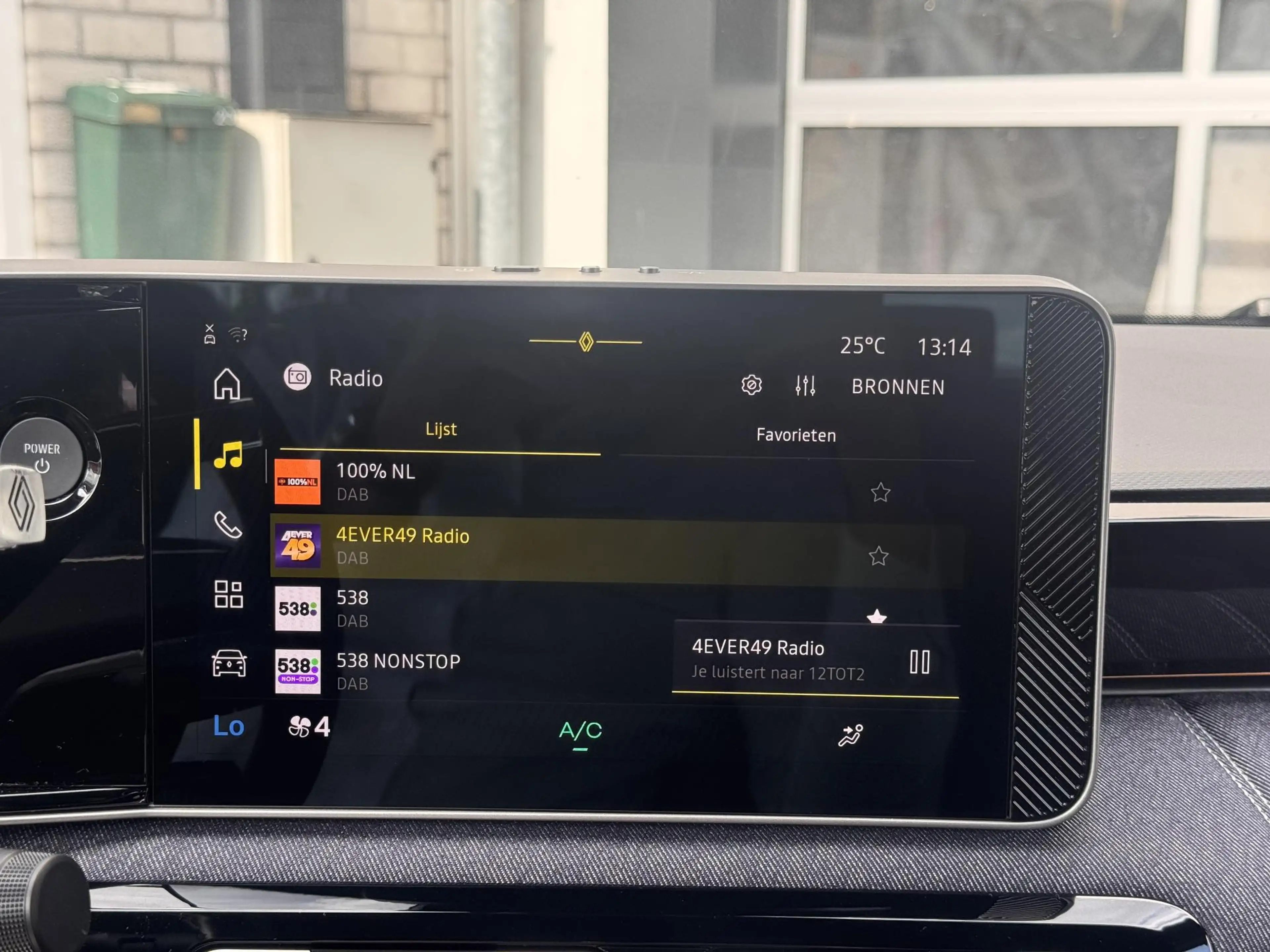 Renault R 5 comfort range techno 52 kWh NAP Climate Control  A — photo 12