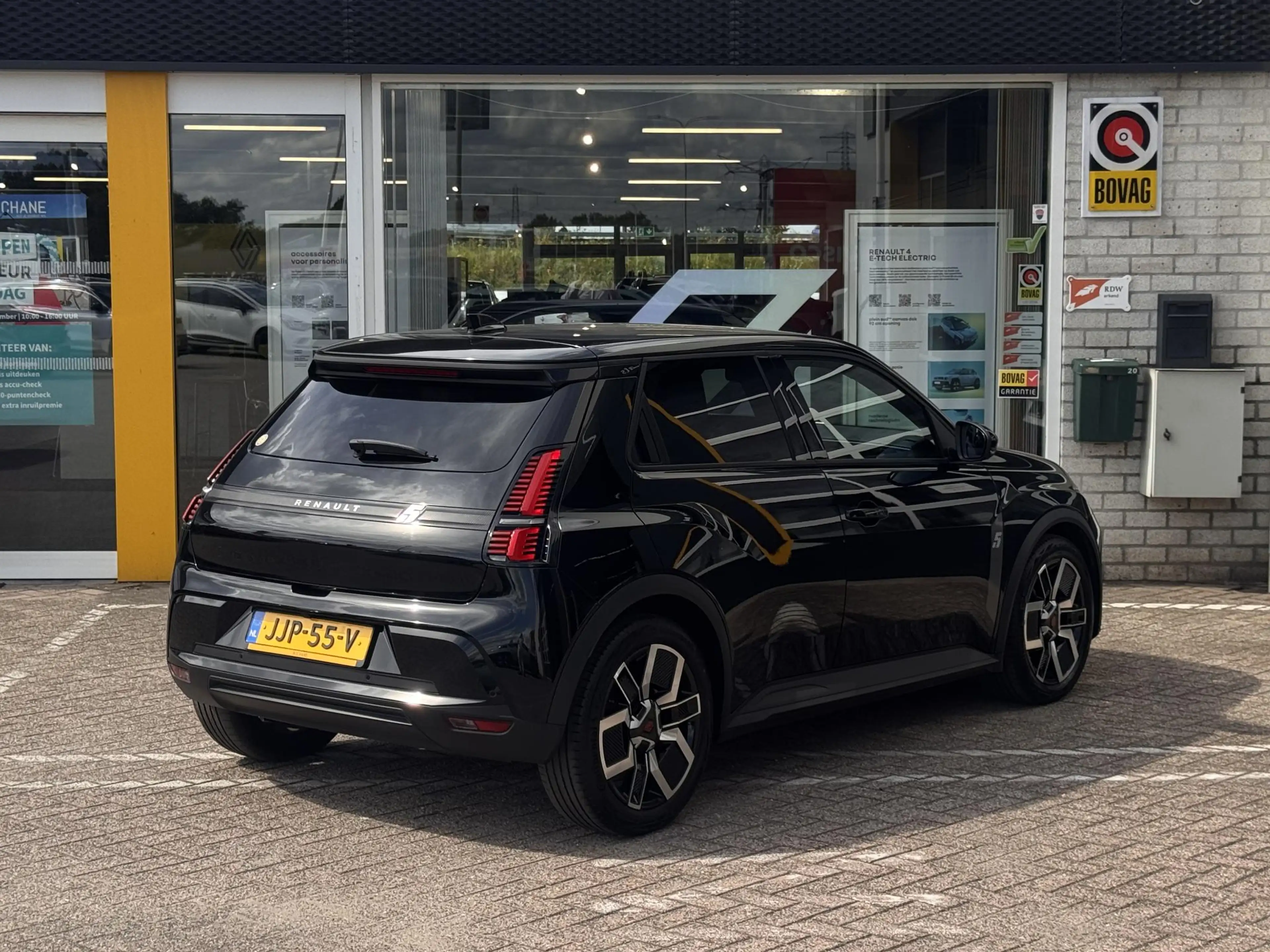 Renault R 5 comfort range techno 52 kWh NAP Climate Control  A — photo 2