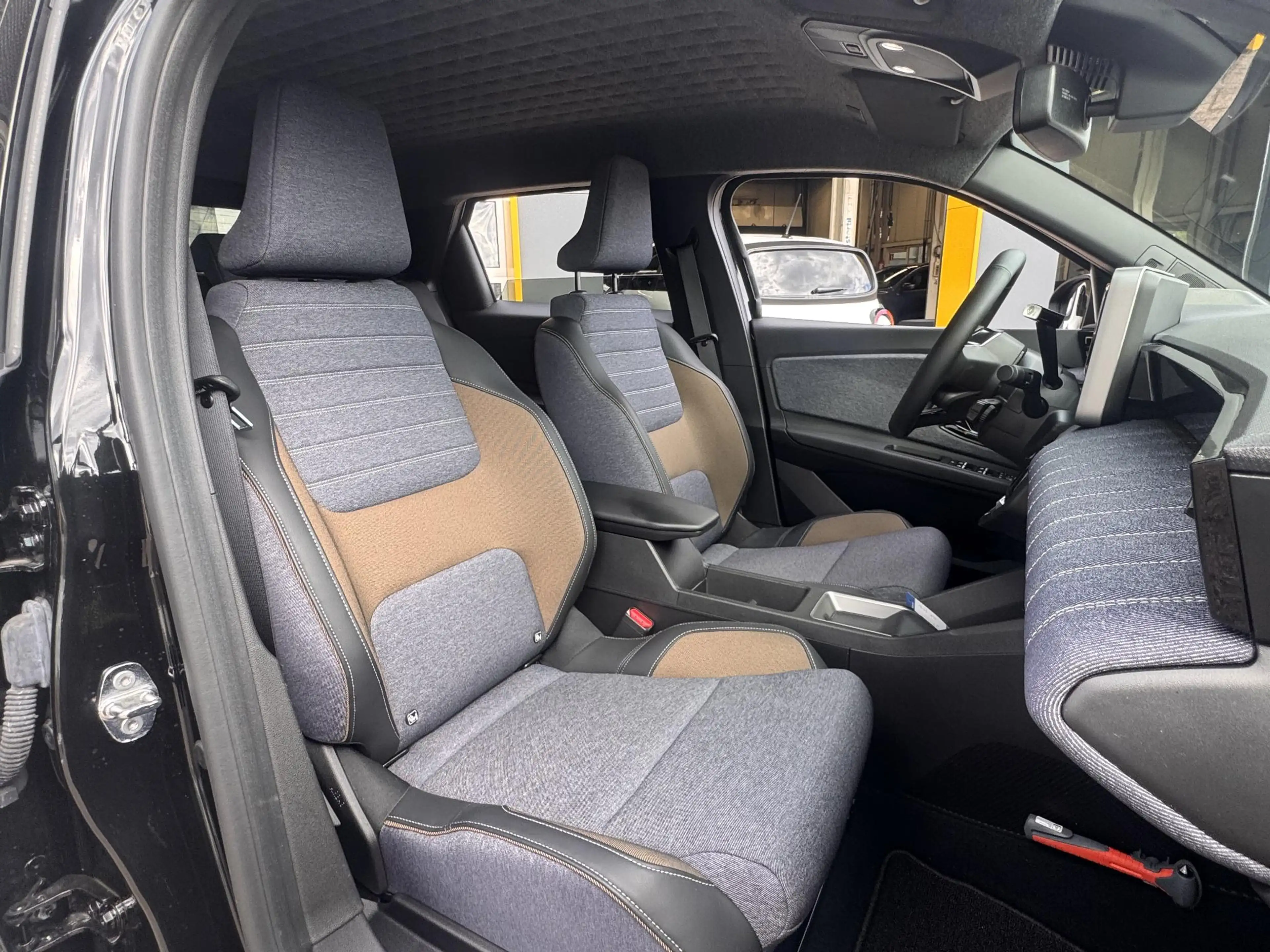 Renault R 5 comfort range techno 52 kWh NAP Climate Control  A — photo 6