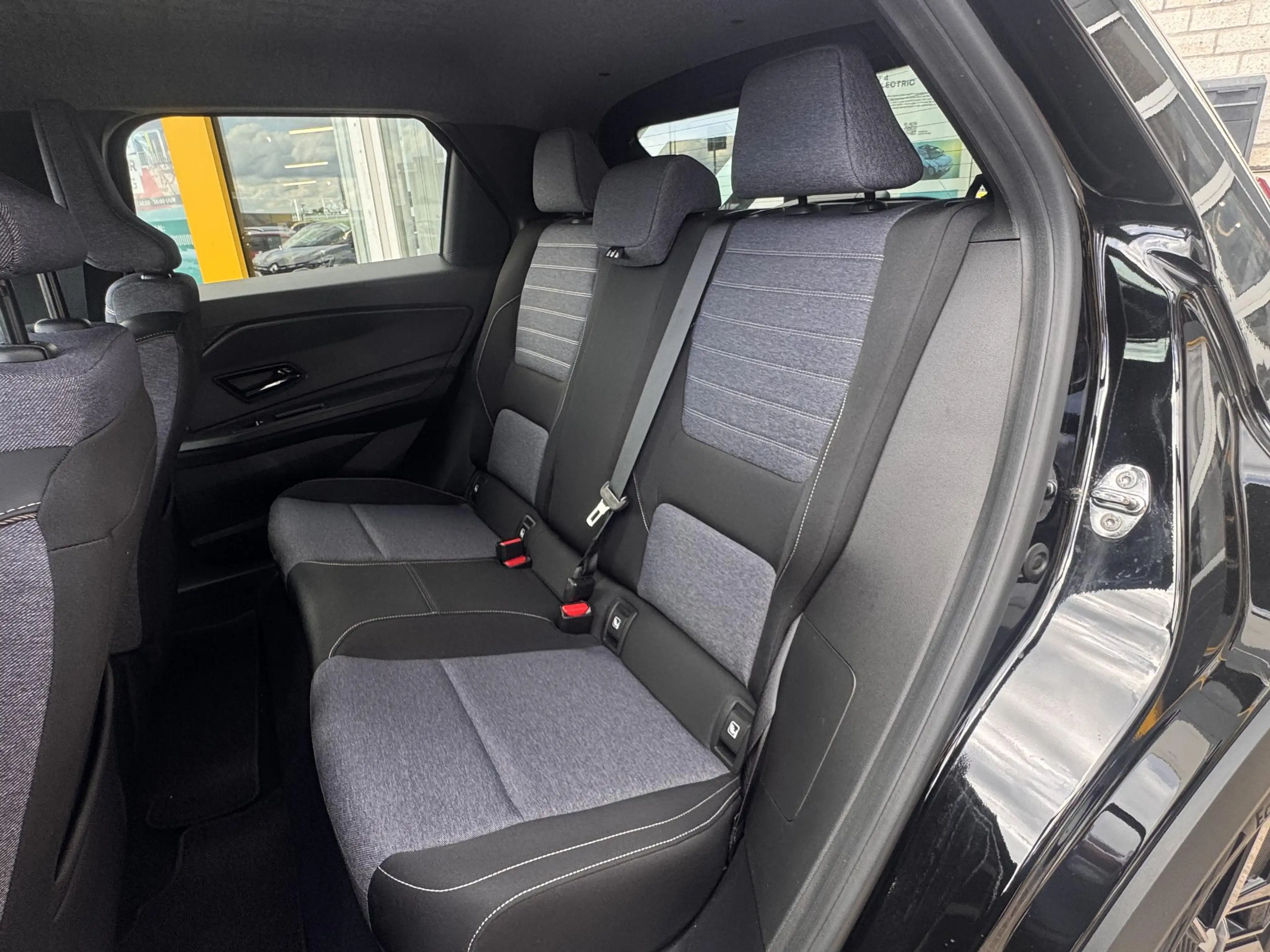 Renault R 5 comfort range techno 52 kWh NAP Climate Control  A — photo 7