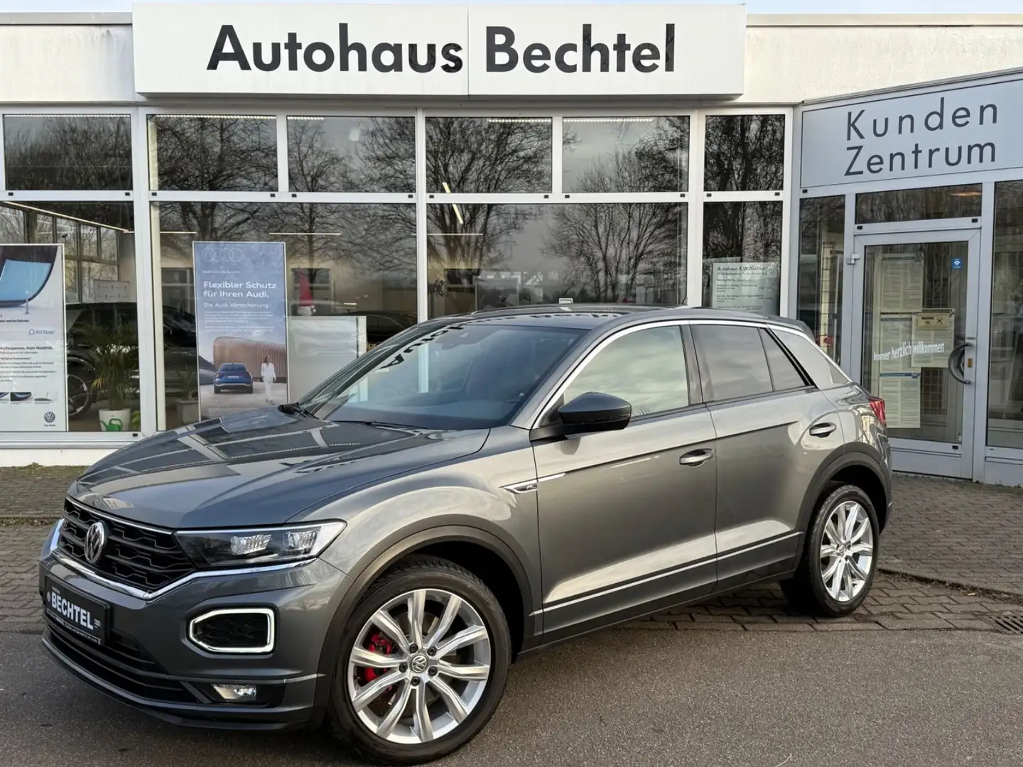 Volkswagen T-Roc T-ROC SPORT R-LINE KAMERA NAVI MATRIX Grau - 1