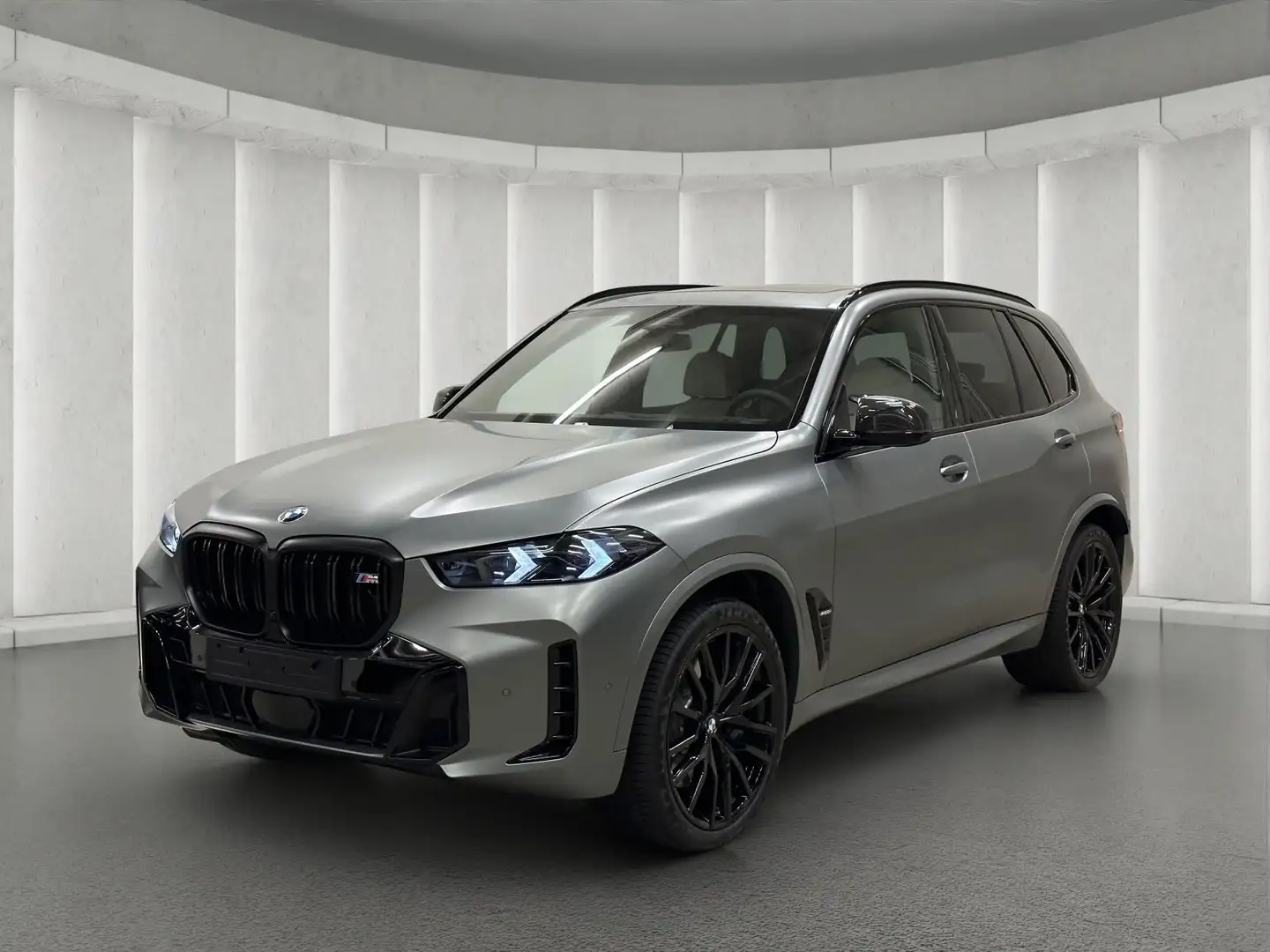 BMW X5 M60i xD Bowers/Carbon/Standhzg/AHK/Sky Grau - 1