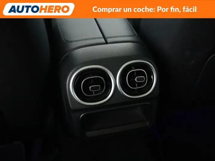 Mercedes-Benz Clase C 2022, foto 38