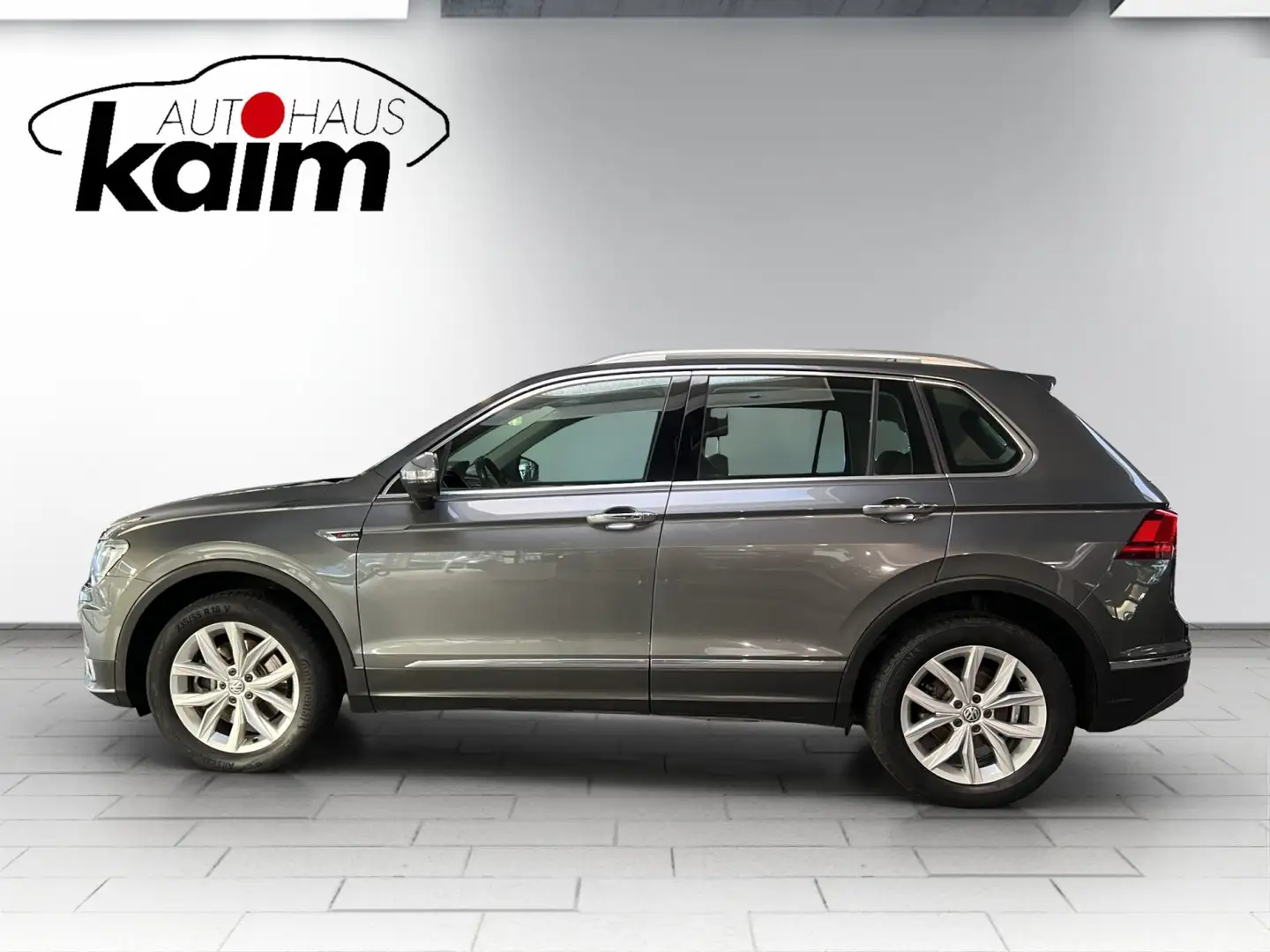 Volkswagen Tiguan 2.0 TSI  Highline 4-motion DSG Grau - 2
