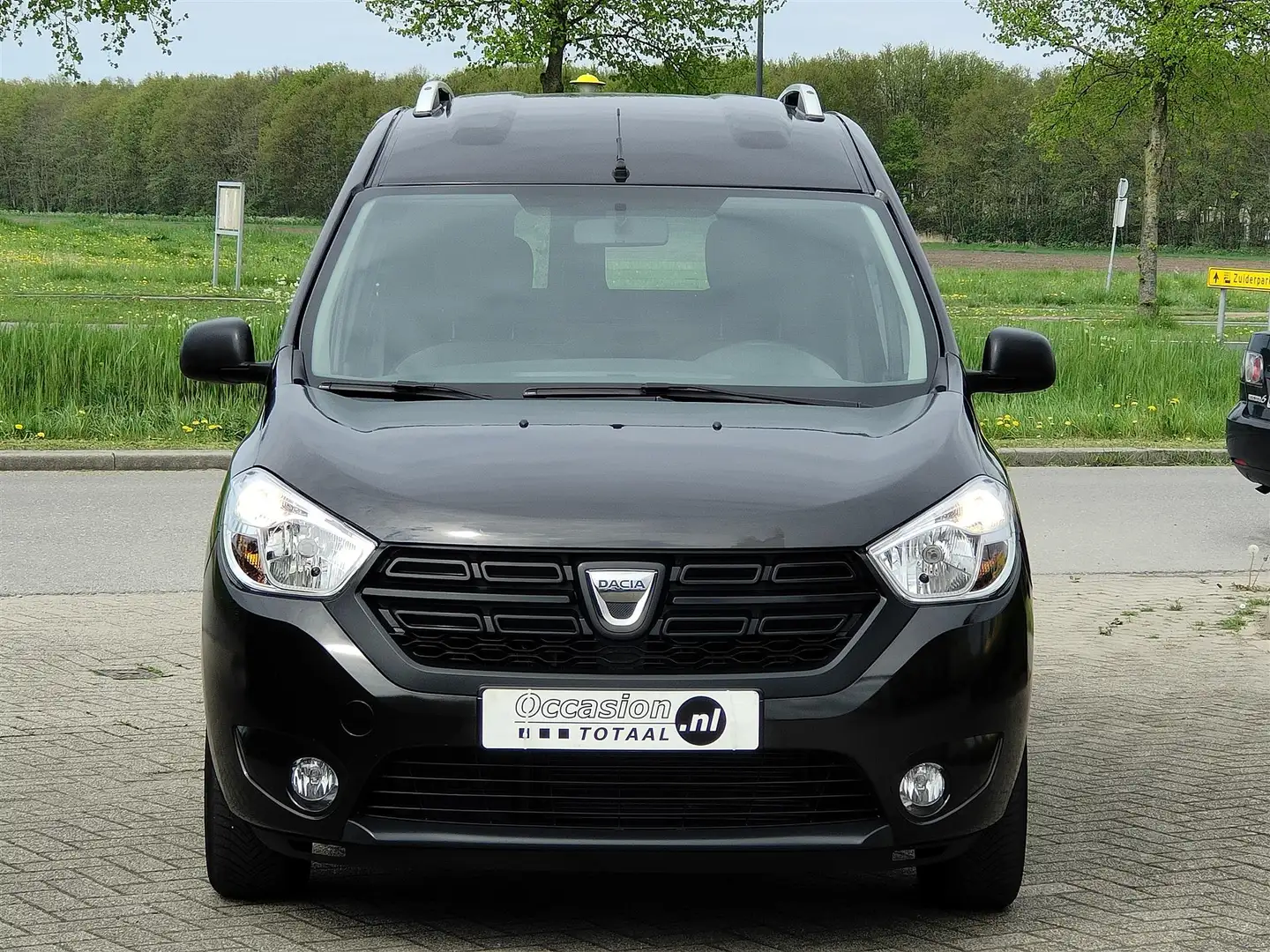 Dacia Dokker 1.5 dCi 90 Solid | Cruise | Bluetooth | Airco Zwart - 2