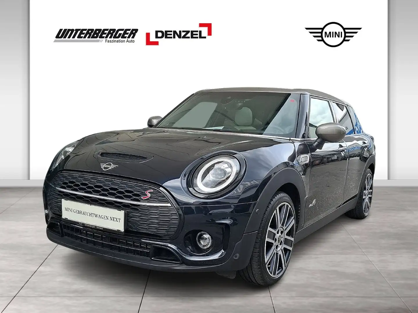 MINI Cooper S ALL4 Clubman Schwarz - 1