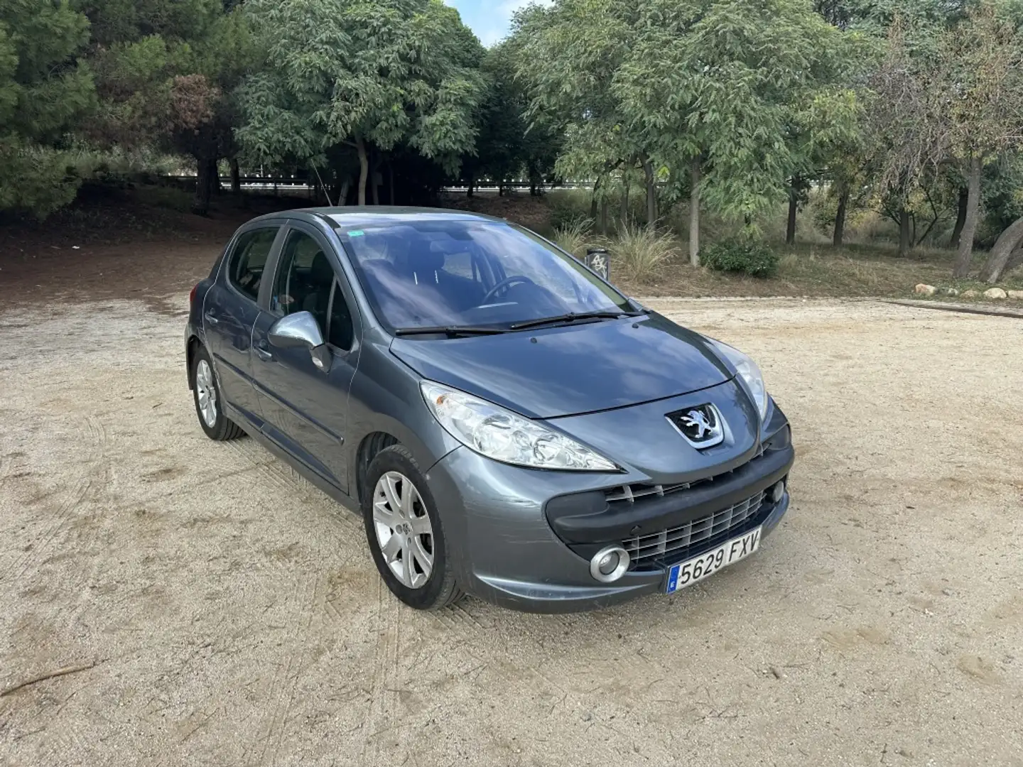 Peugeot 207 1.6 VTi 16v Premium Gris - 1