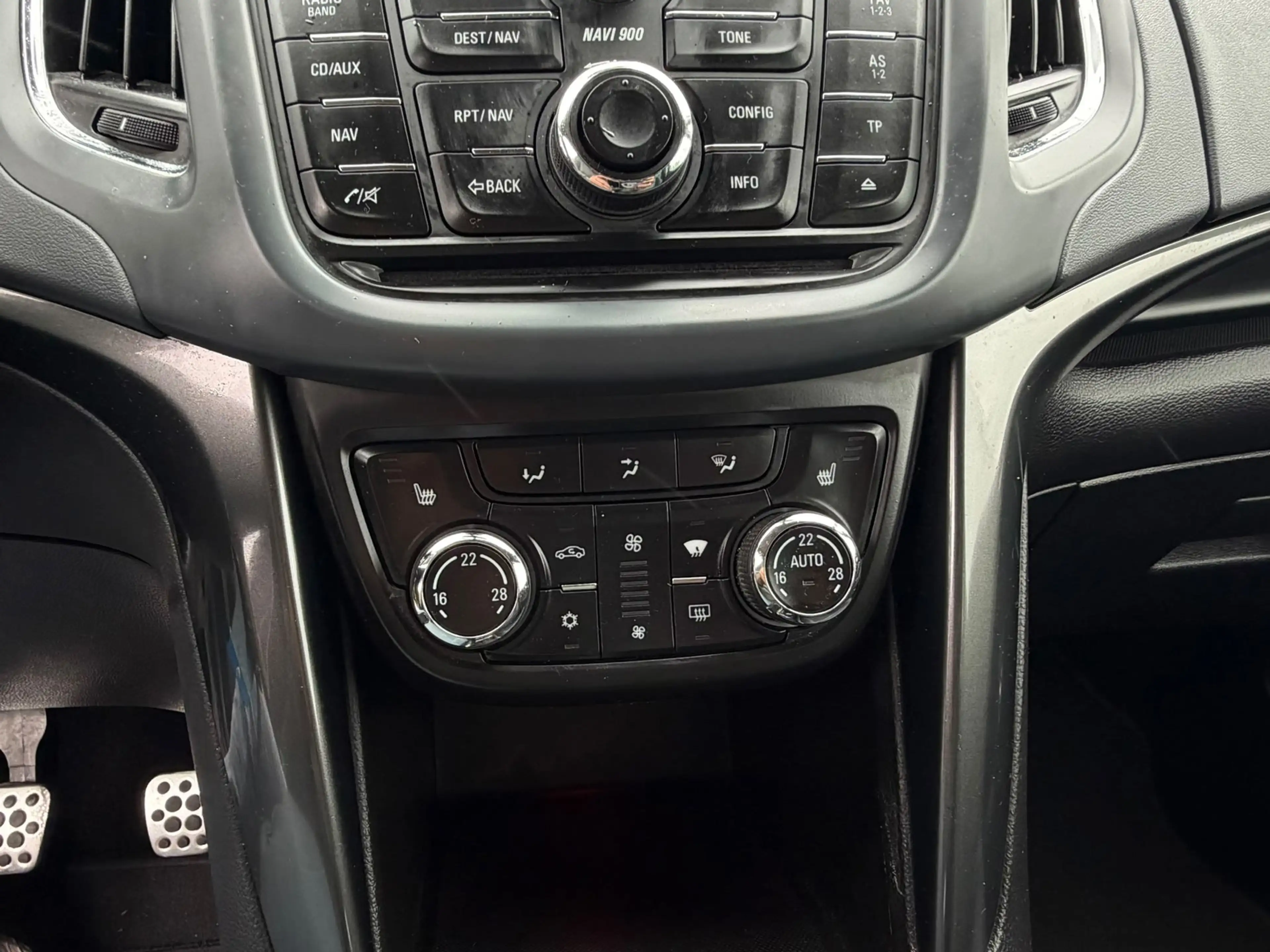 Opel Zafira Tourer 1.4 Cosmo 2e eigenaar dealer onderhouden leerbekel — photo 14