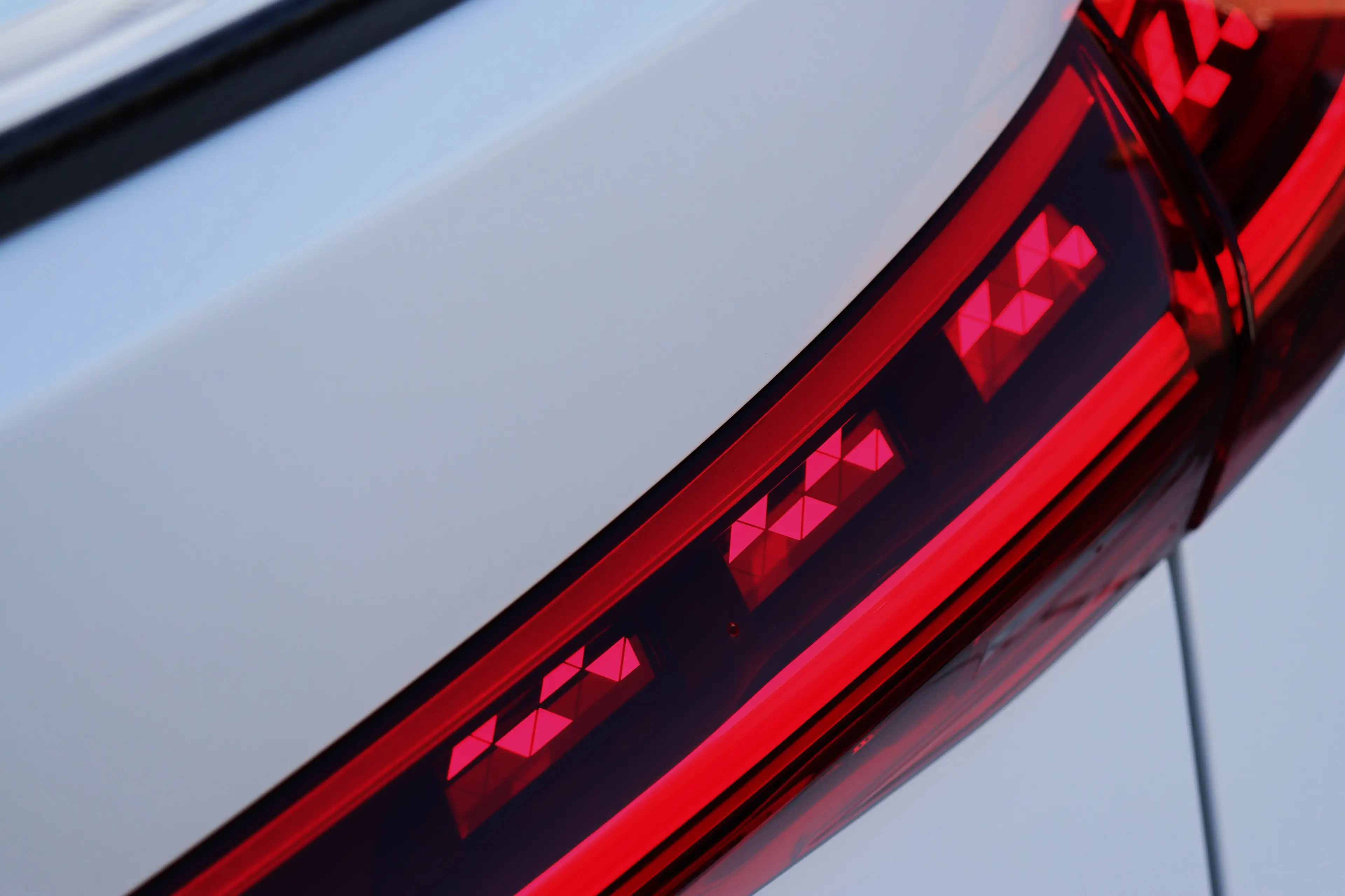 Audi S6 e-tron Sportback - Pano/Carbon/B&O/360/S-Seats/Massage/Towbar — photo 4