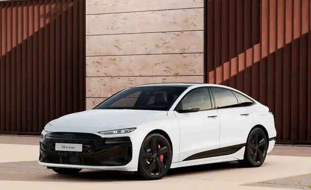 Audi S6 e-tron