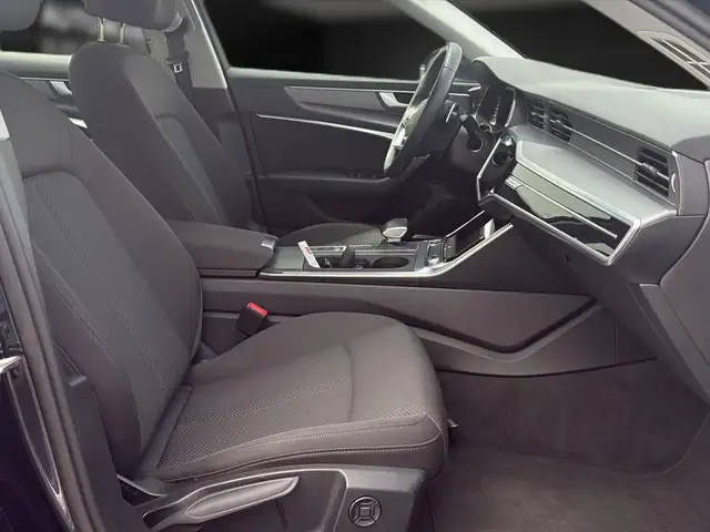 Audi A6 view 14