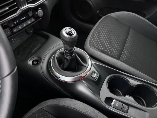 Nissan Juke view 22