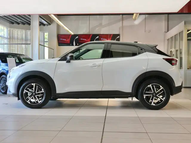 Nissan Juke view 9
