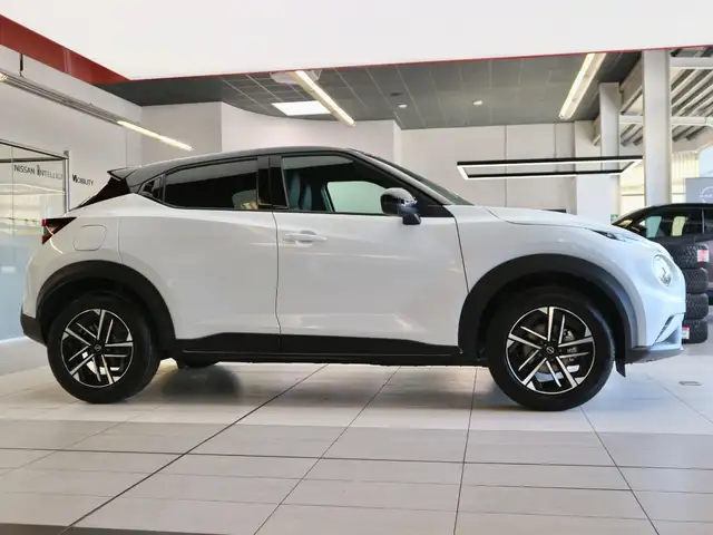 Nissan Juke view 13