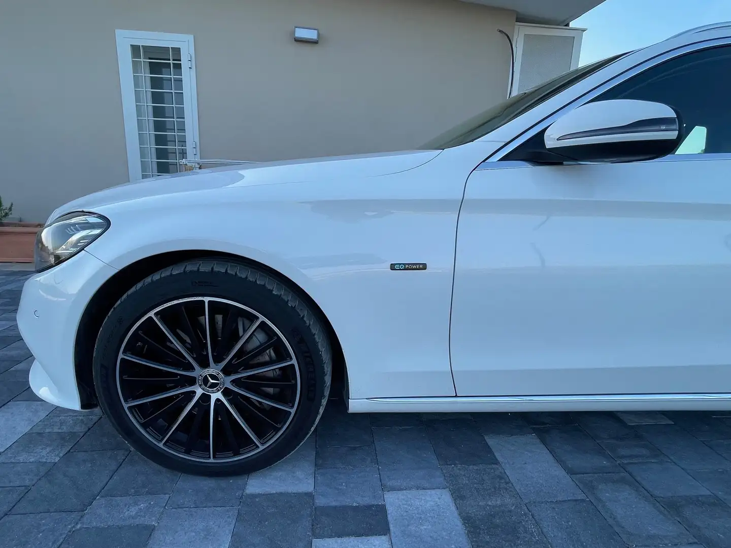 Mercedes-Benz C 300 Classe C-S205 2018 SW SW de eq-power Sport Plus Bianco - 1