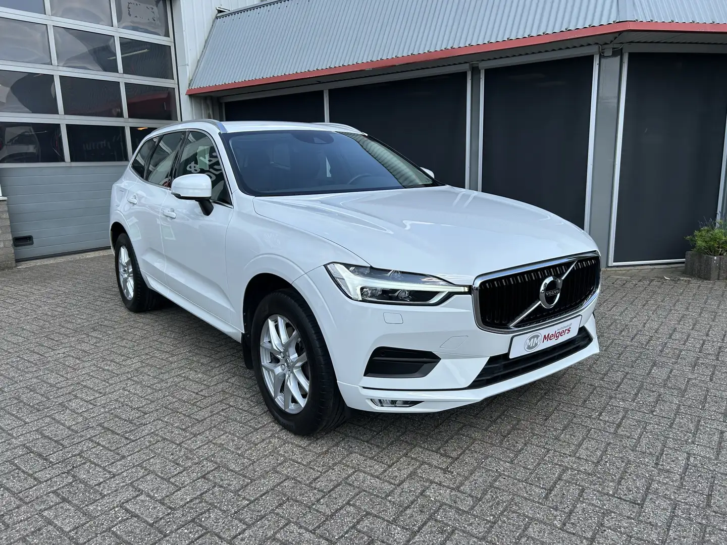 Volvo XC60 2.0 T5 Inscription Blanc - 1