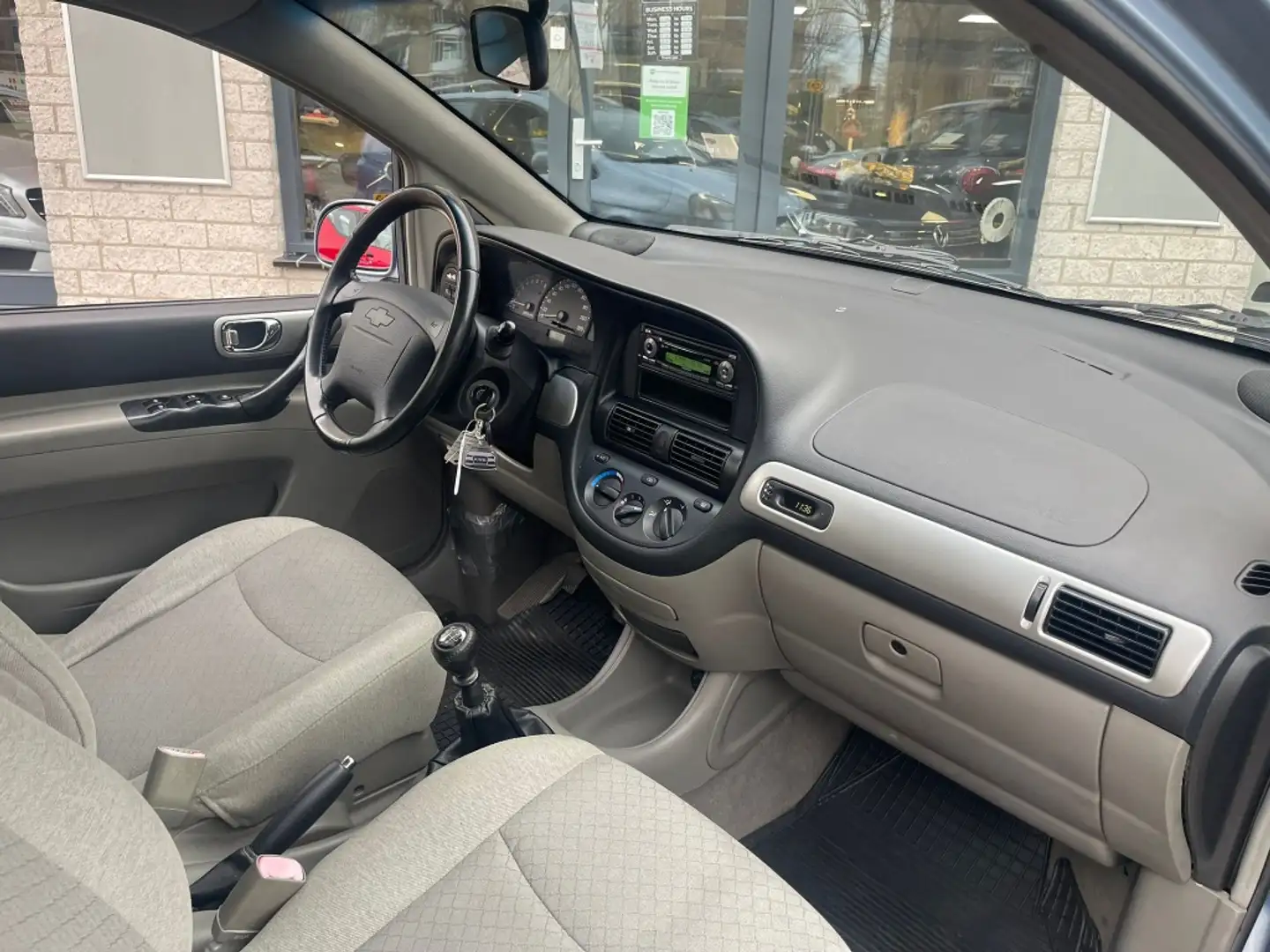 Chevrolet Tacuma 1.6-16V Airco Trekhaak Nieuwe apk NAP Grau - 2