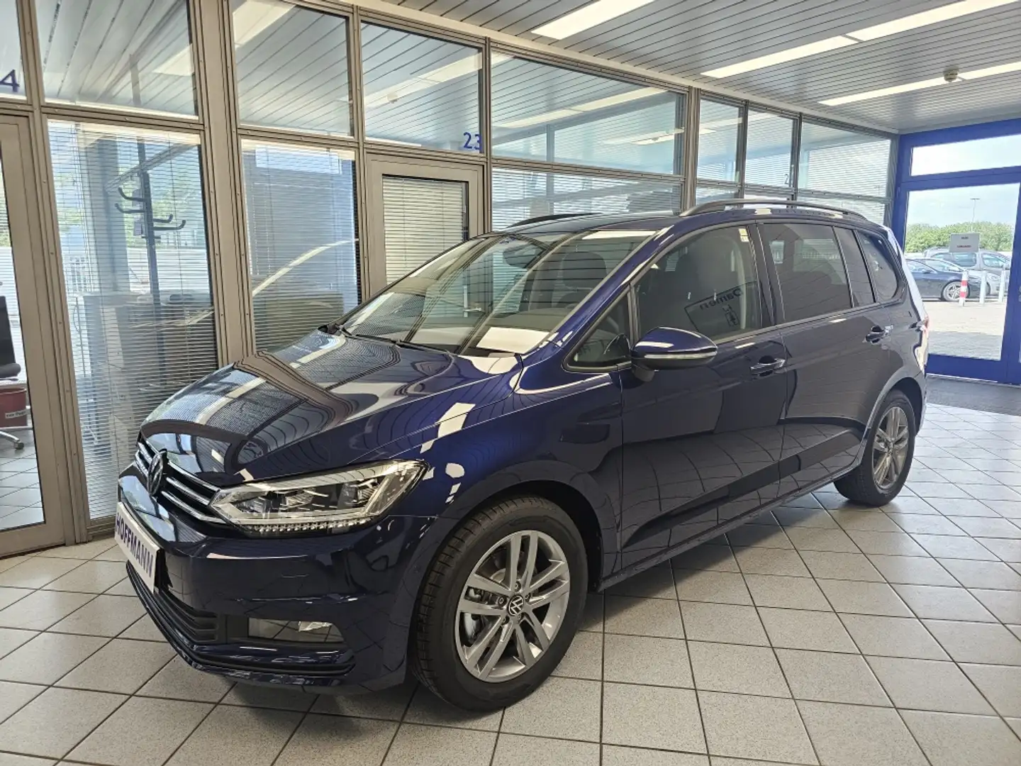 Volkswagen Touran 7 Sitze,AHK,IQ-LED,el. Klappe,Kamera,SHZ Bleu - 2