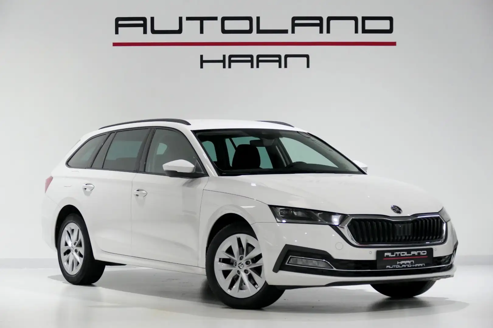 Skoda Octavia Combi Style 1.5TSI e-TEC*Keyless*LED*17* Blanc - 2