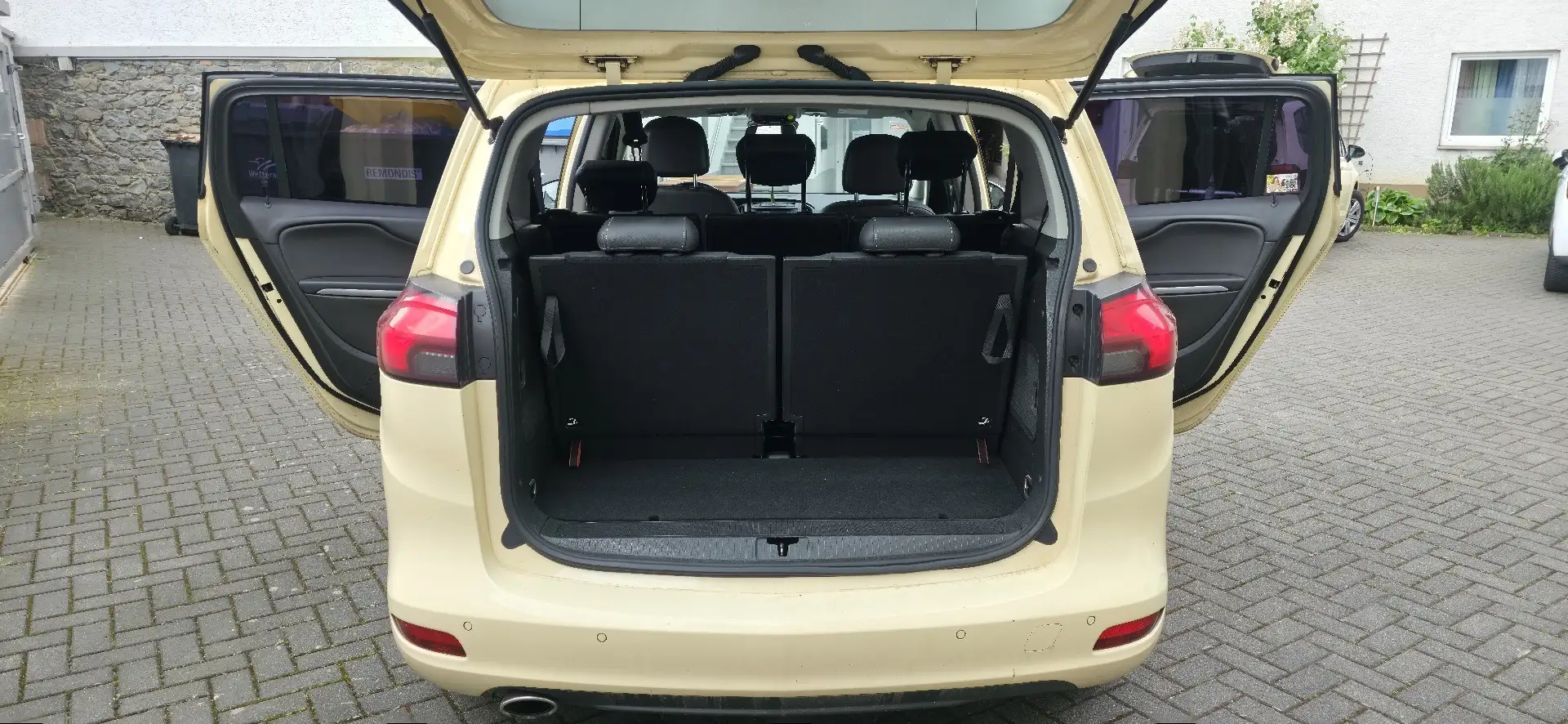 Opel Zafira 2.0 CDTI Automatik Active Gelb - 2