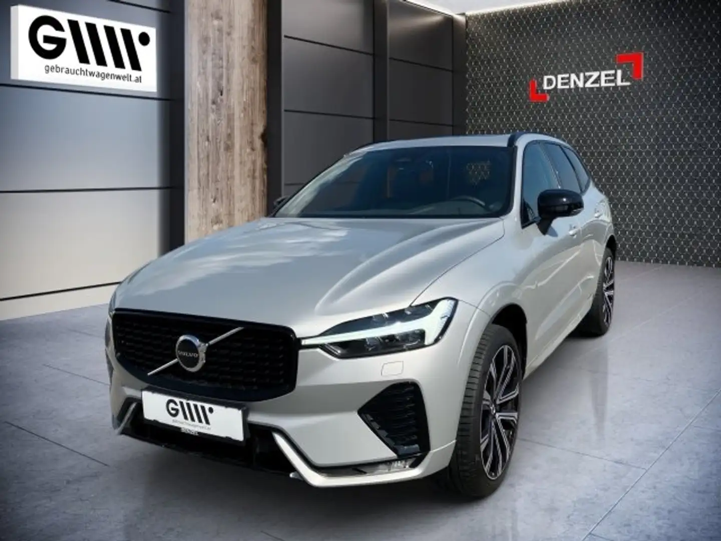 Volvo XC60 B4 Plus Dark AWD Geartronic Zilver - 2