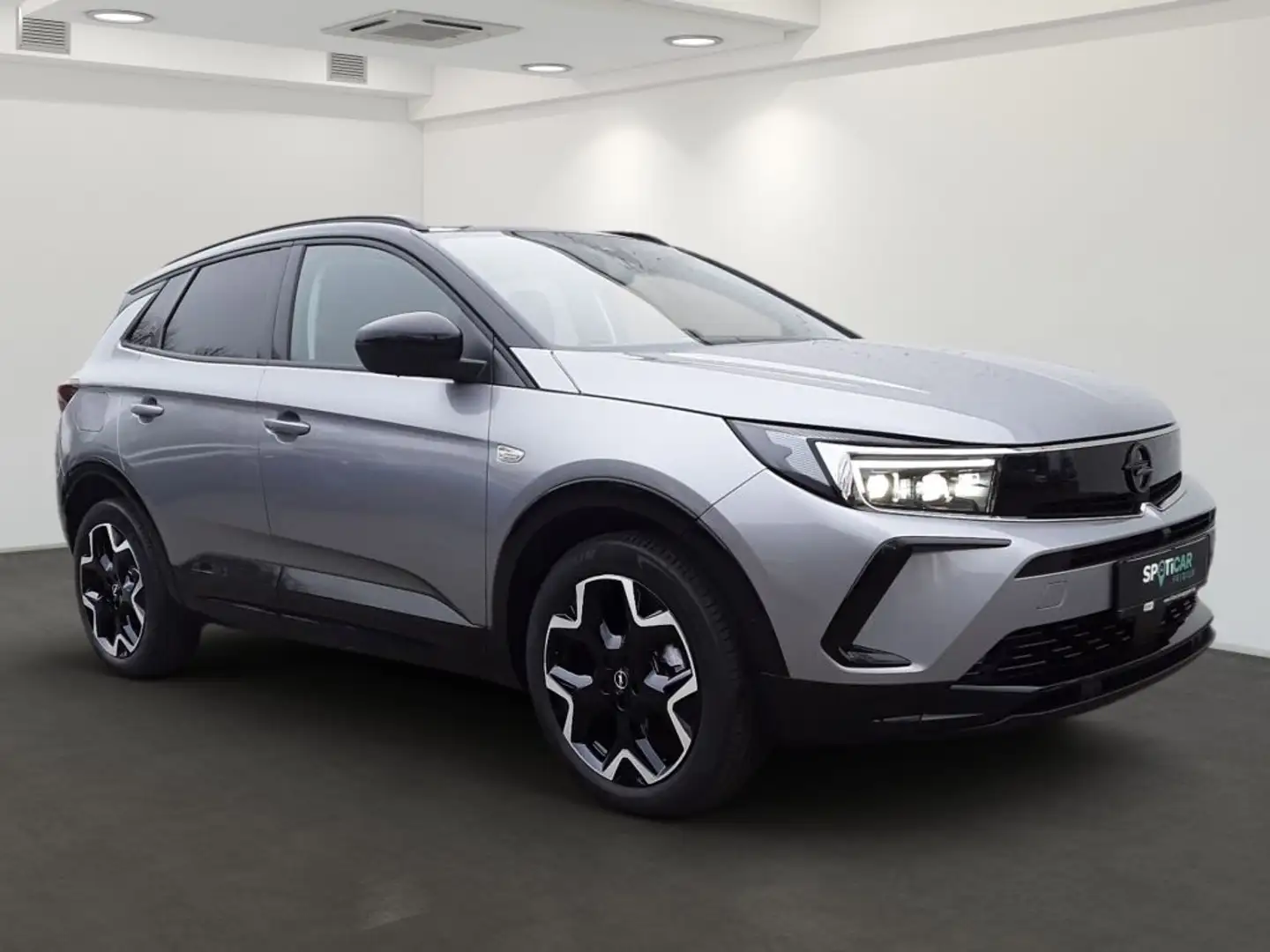 Opel Grandland 1.5 D Automatik Ultimate Silber - 2