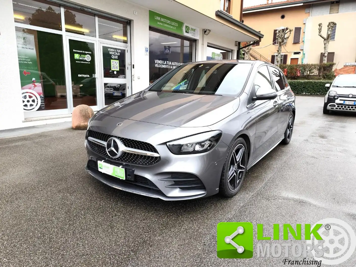 Mercedes-Benz B 200 Automatic AMG Line Premium Grigio - 1